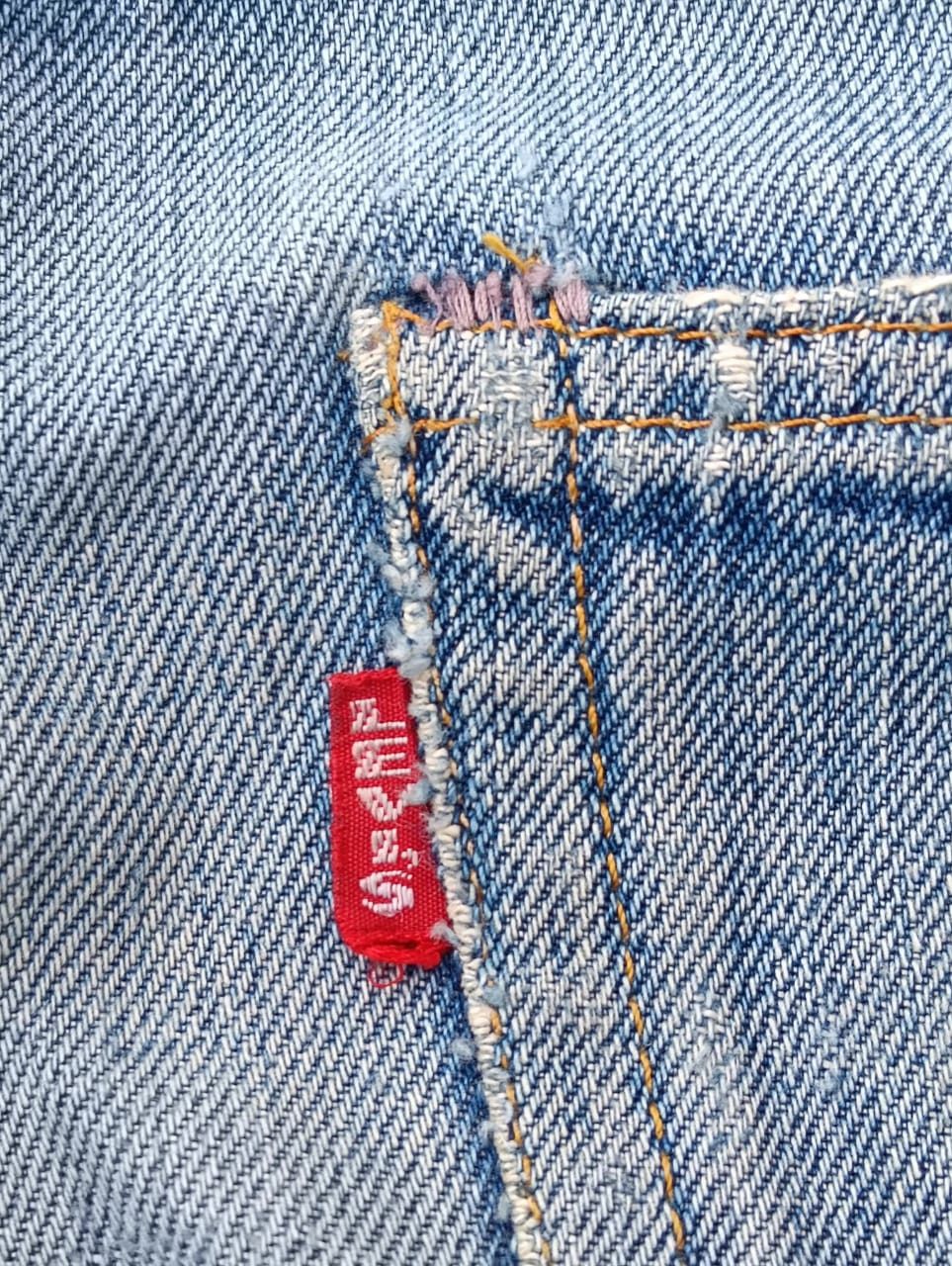 Levi's Early 60s Levi’s 501 Big E selvedge Distressed Button 16. Size US 30 / EU 46 - 8 Thumbnail