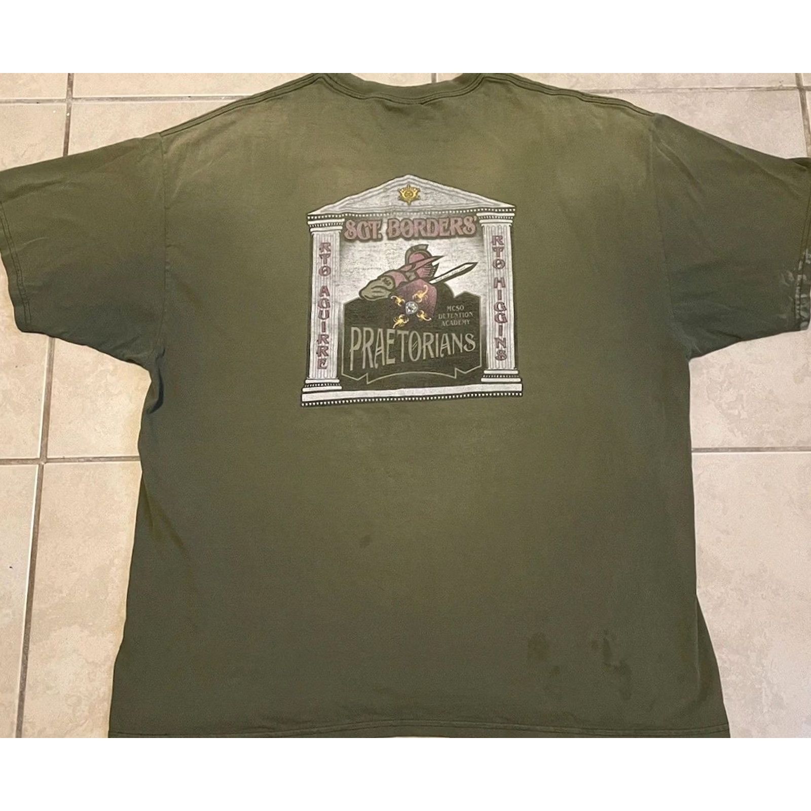 Vintage VINTAGE Maricopa County Sheriff Academy Faded Distress Shirt 3X Green 80s 90s College T-Shirt Mens Short Sleeve Crew Neck Graphic Tee Size US XXL / EU 58 / 5 - 2 Thumbnail