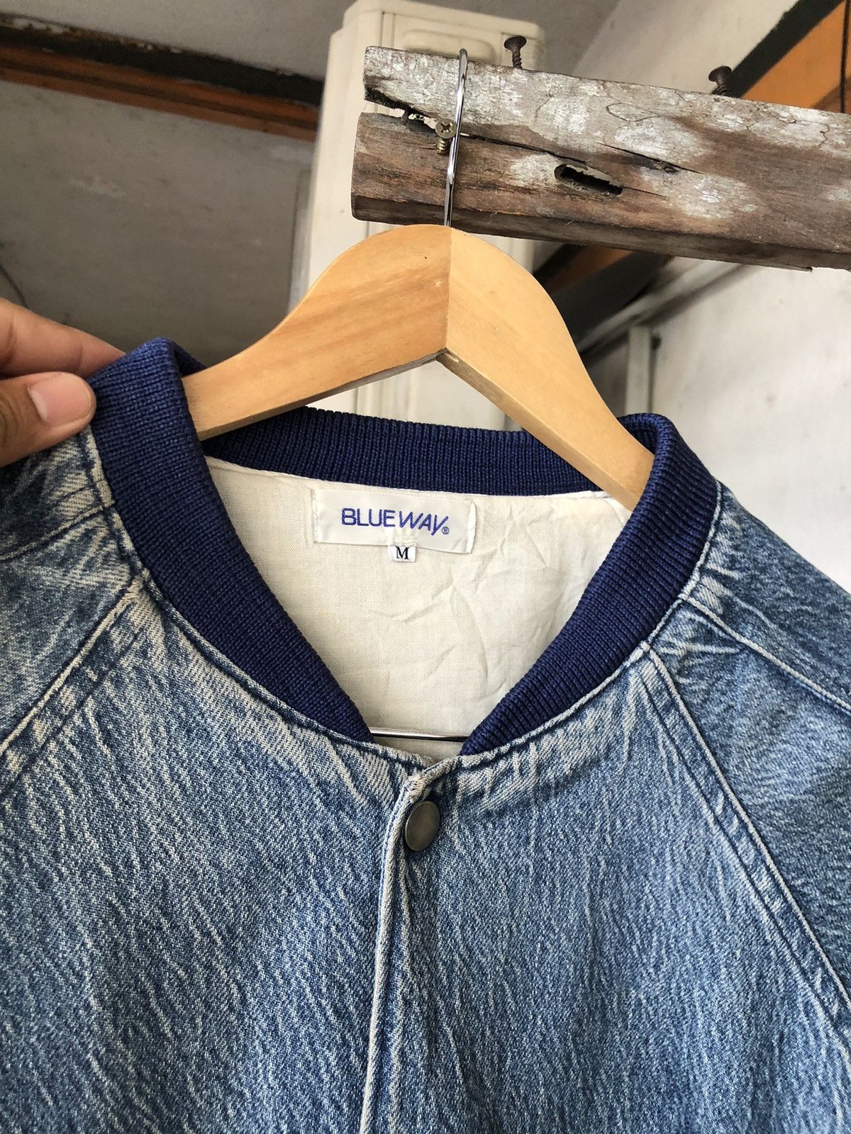 Blue Blue Japan Nice🔥 Vintage Blue Way Indigo Denim Faded Bomber Jacket Size US M / EU 48-50 / 2 - 12 Thumbnail