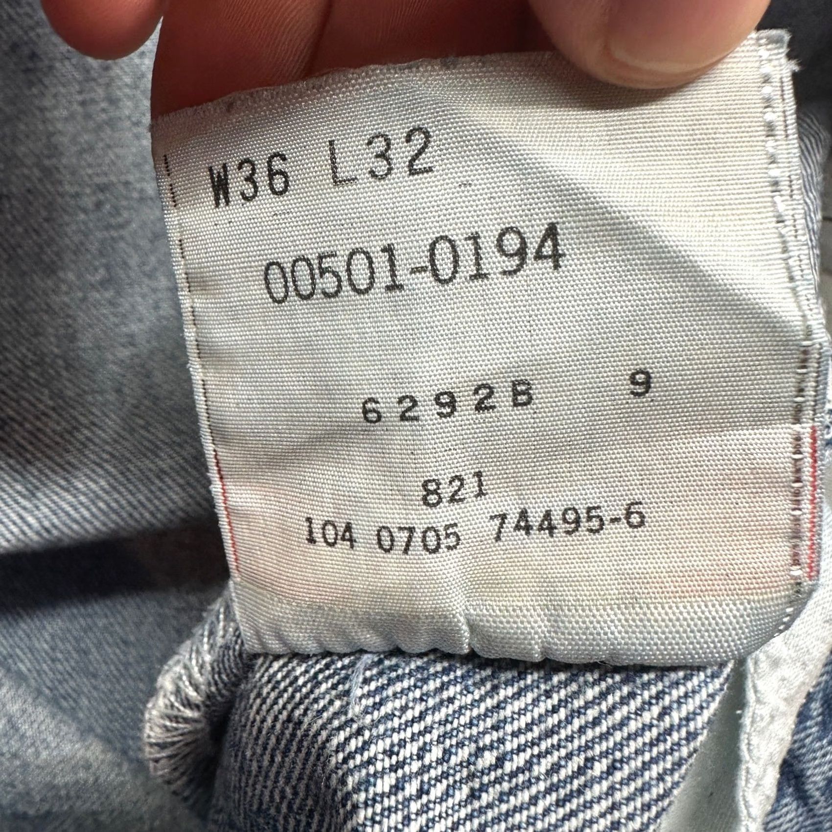 Levi's VINTAGE Levi's 501 XX Button Fly Jeans Mens 36x32 Blue Mexico Made Jeans Mens Regular 36 Blue 2005 XX Bootcut Size US 36 / EU 52 - 3 Thumbnail