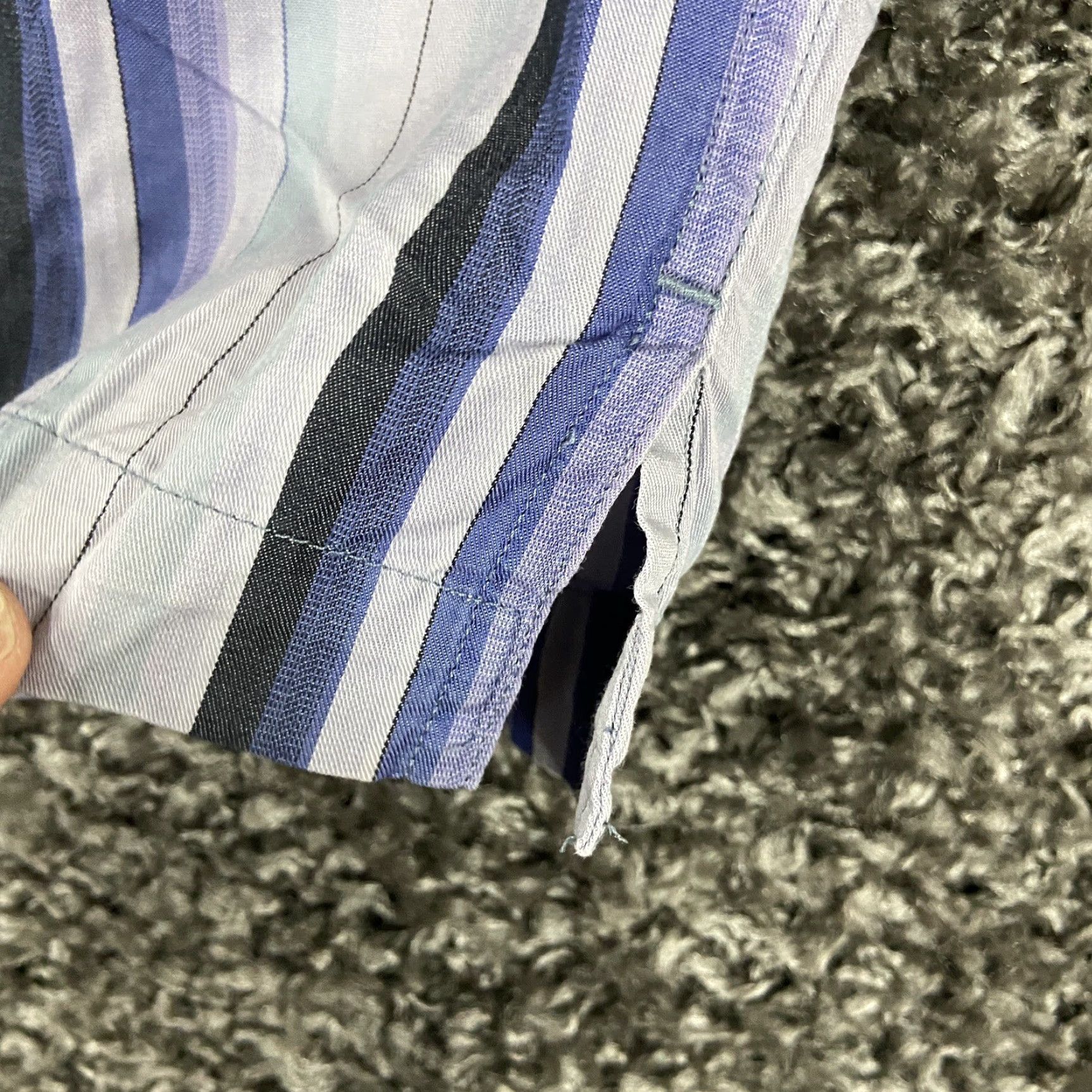 Banana Republic BANANA REPUBLIC Men's L Short Sleeve Striped Button-Up Shirt Multicolor Embroidered Size US 33 - 2 Thumbnail
