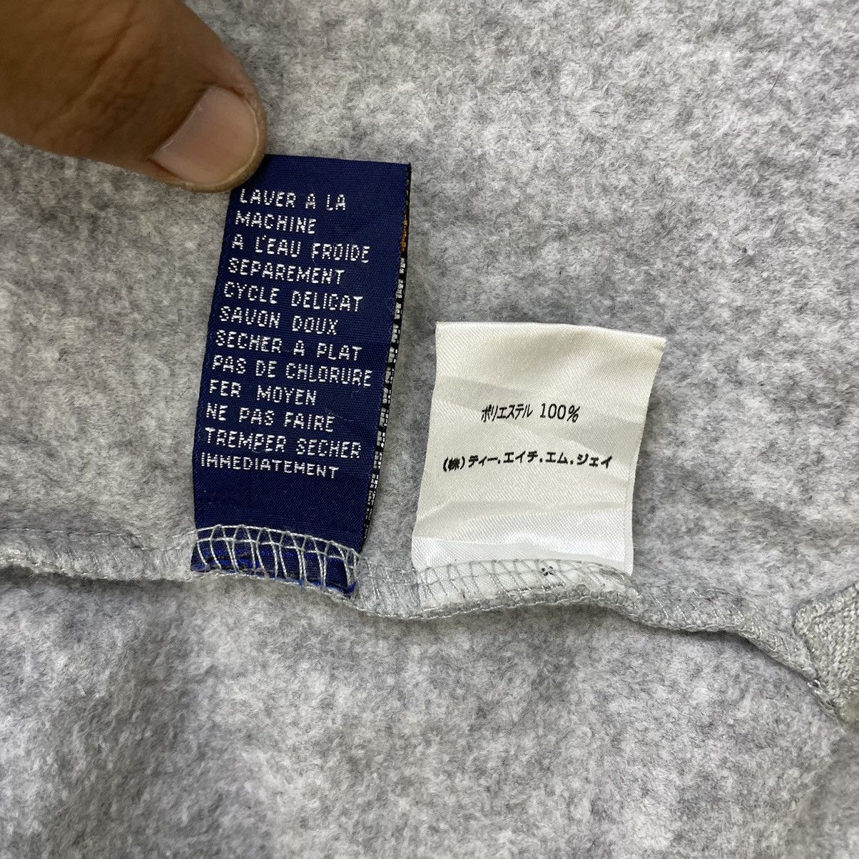 Tommy Hilfiger 💥Vintage Tommy Hilfiger Athletics Pullover Jacke Size US M / EU 48-50 / 2 - 8 Thumbnail