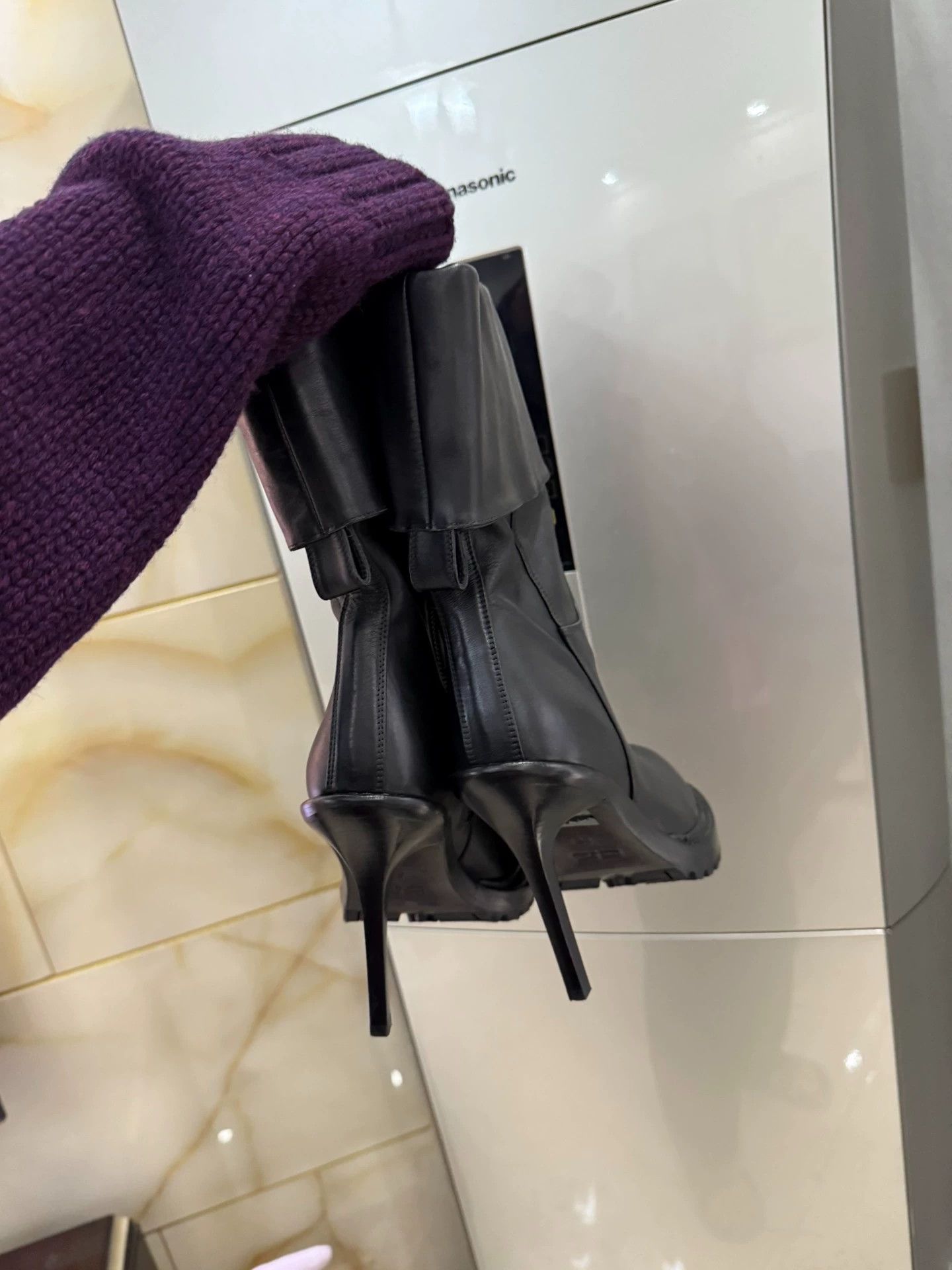 Ann Demeulemeester Ann Demeulemeester size 38 high-heeled ankle boots Size US 7.5 / IT 37.5 - 4 Thumbnail