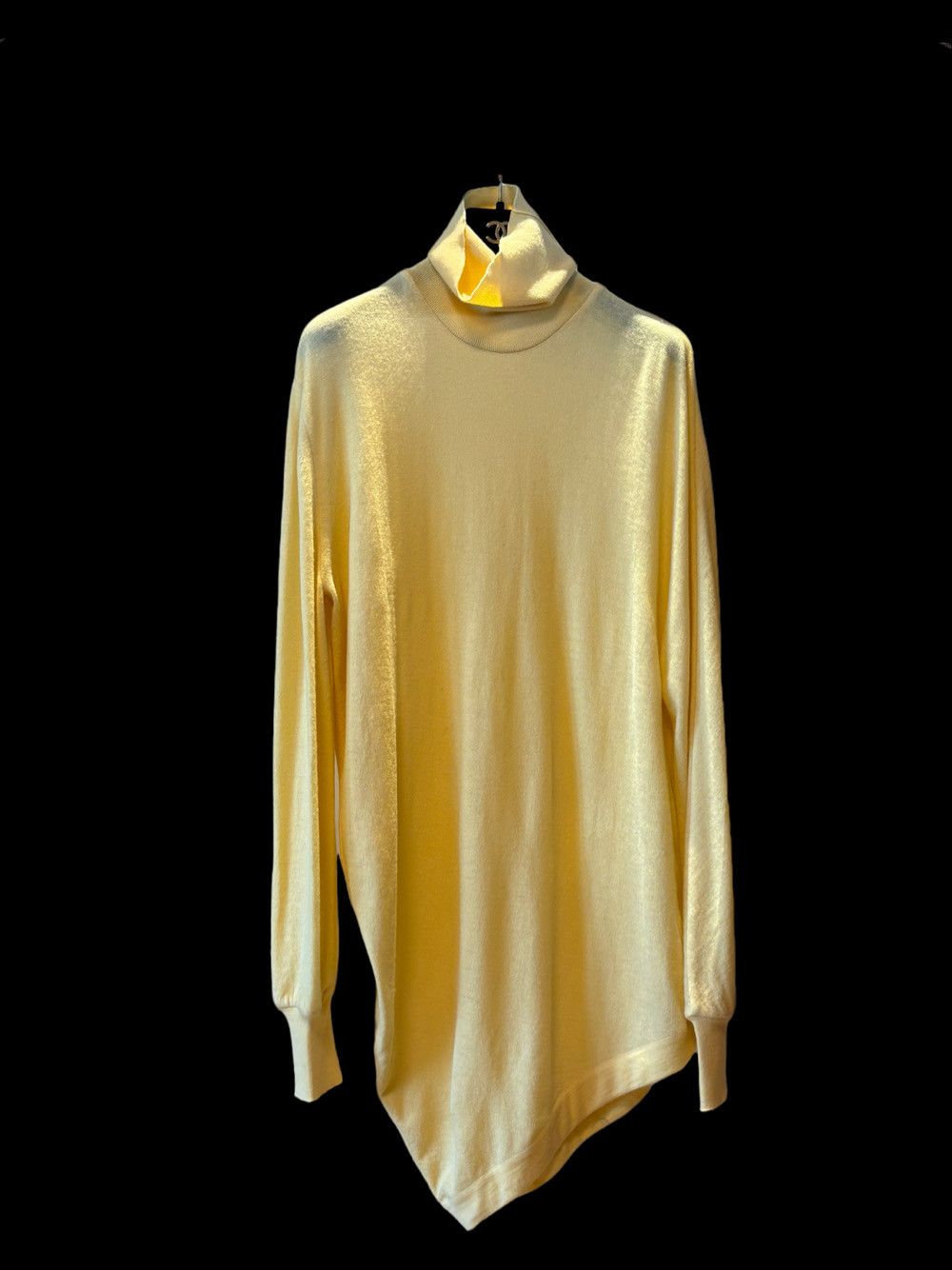 Balenciaga Balenciaga Yellow Turtleneck Sweater Size 40 Size M / US 6-8 / IT 42-44 - 1 Thumbnail