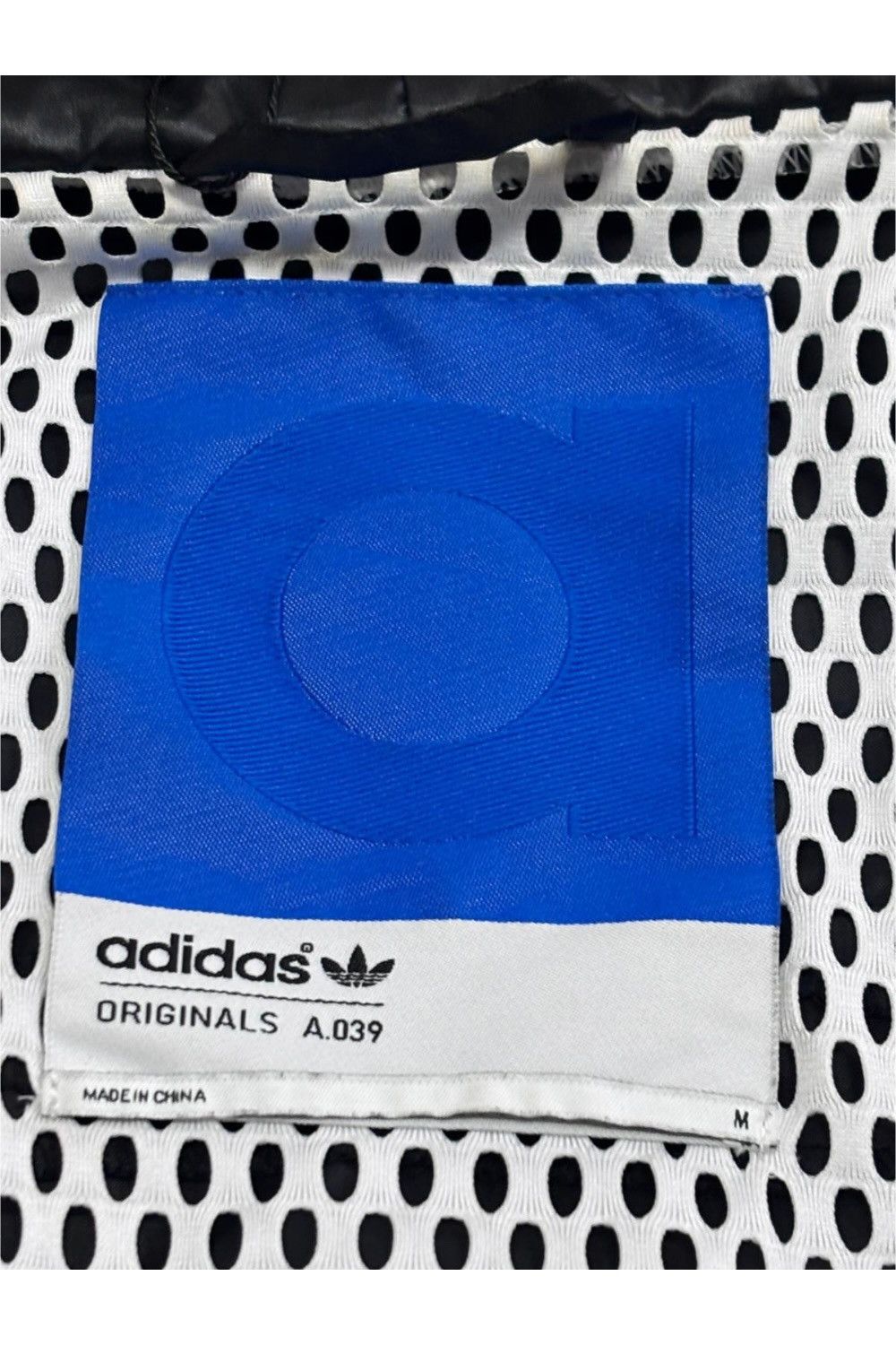 Adidas vintage Adidas Chile 62 jacket size M Size US M / EU 48-50 / 2 - 9 Thumbnail