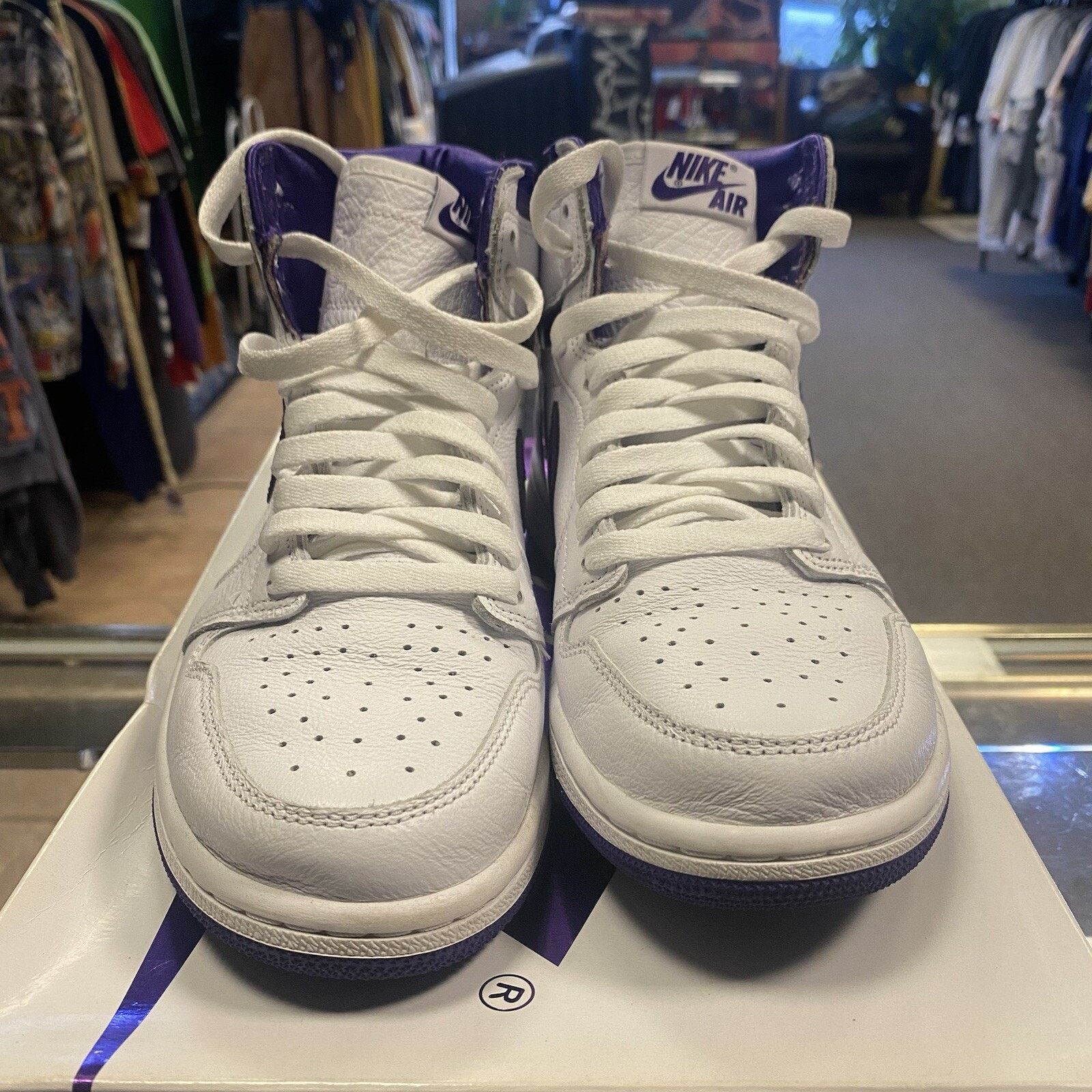 Jordan Brand Size 8 - Womans Air Jordan 1 OG High Court Purple CD0461-151 Size US 8 / IT 38 - 3 Thumbnail