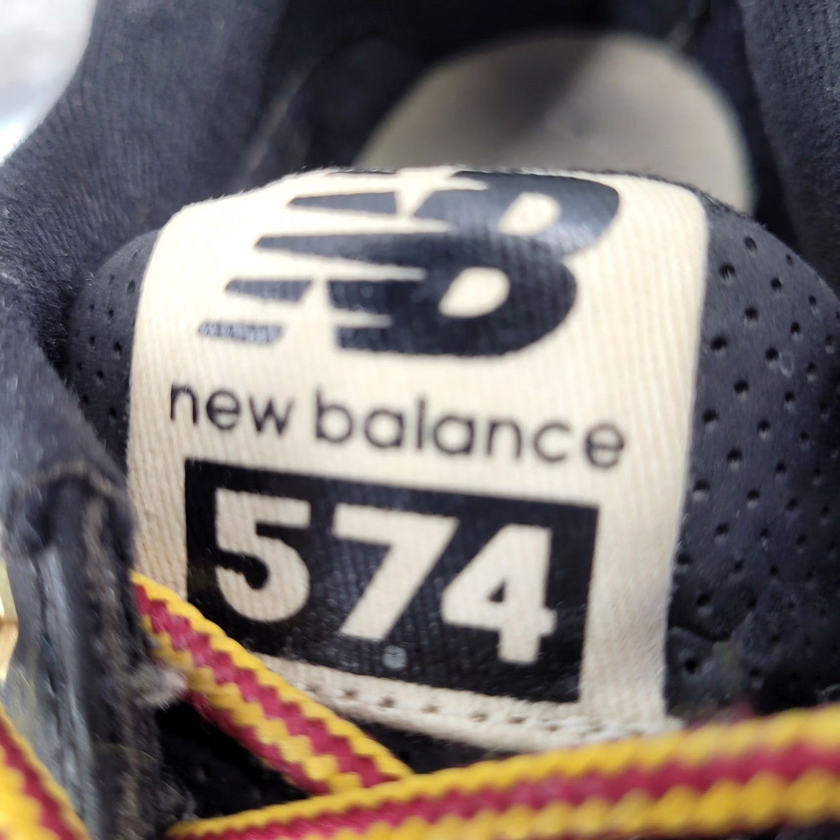 New Balance New Balance 574 Sneaker Mens Black Nubuck Leather Gum Sole 12 Size US 12 / EU 45 - 2 Thumbnail
