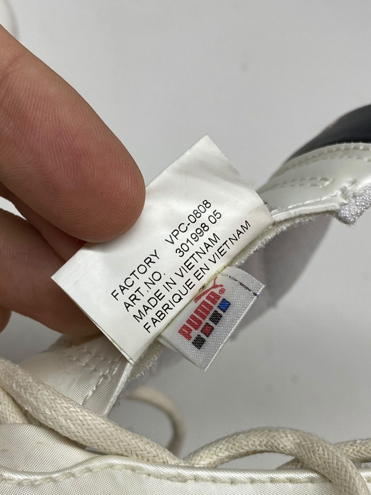 Puma PUMA SPEEDCAT 2000s VINTAGE WHITE LEATHER SNEAKERS Size US 8.5 / EU 41-42 - 13 Thumbnail