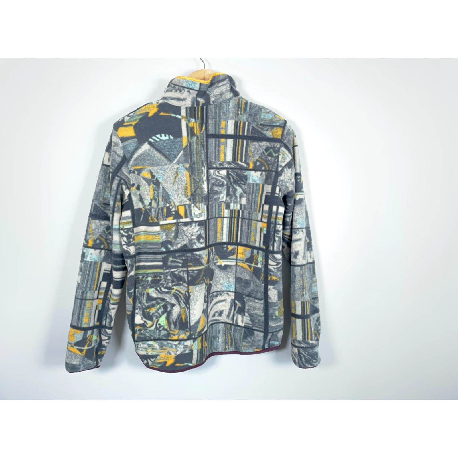 Obermeyer VINTAGE Obermeyer Boulder Snap T Fleece Pullover Women's Medium AOP Heritage Collection Size M / US 6-8 / IT 42-44 - 2 Thumbnail