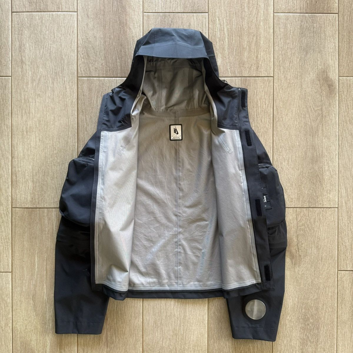 Nike × Undercover Nike x Undercover Waterproof Jacket Size US L / EU 52-54 / 3 - 9 Thumbnail