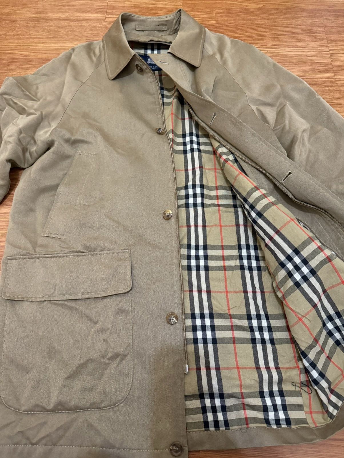 Burberry Burberry Trenchcoat with attachable vest Size US L / EU 52-54 / 3 - 1 Thumbnail