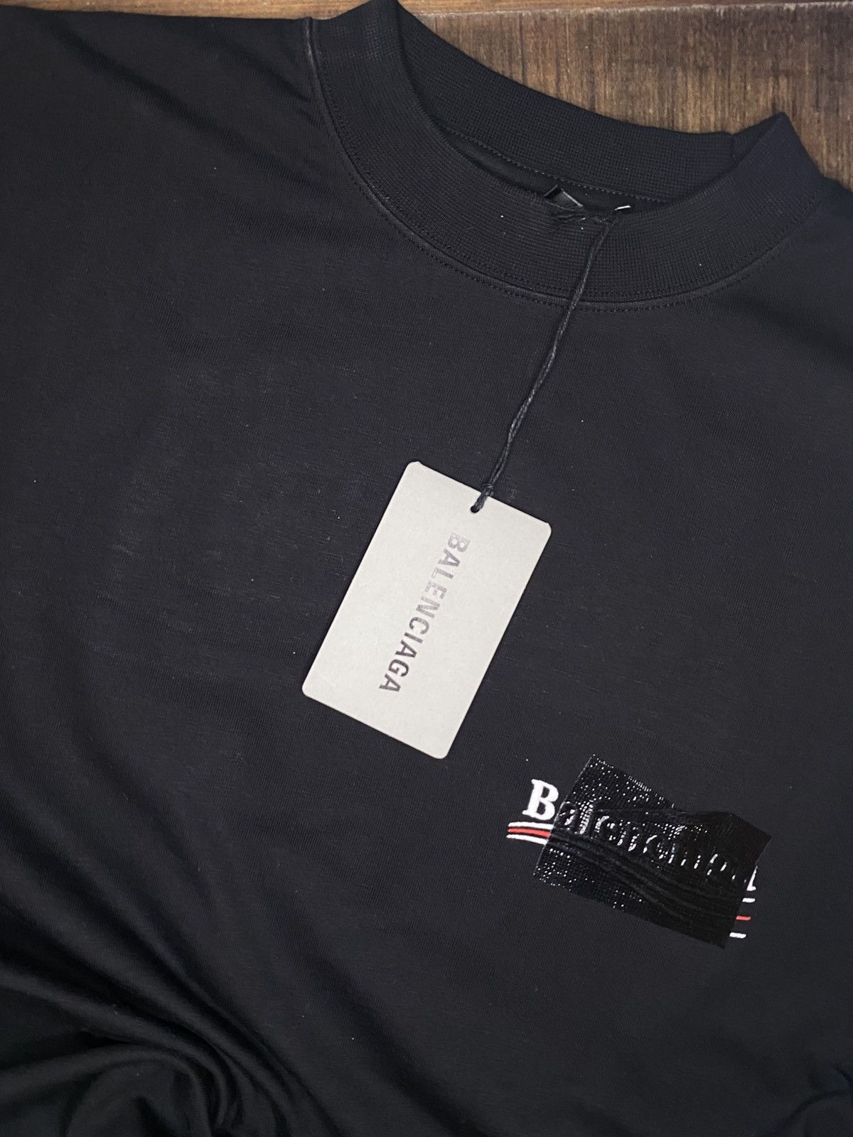 Balenciaga 🔥 BALENCIAGA 🔥 GAFFER T'SHIRT LARGE FIT BLACK WHITE AND RED Size US XXS / EU 40 - 6 Thumbnail