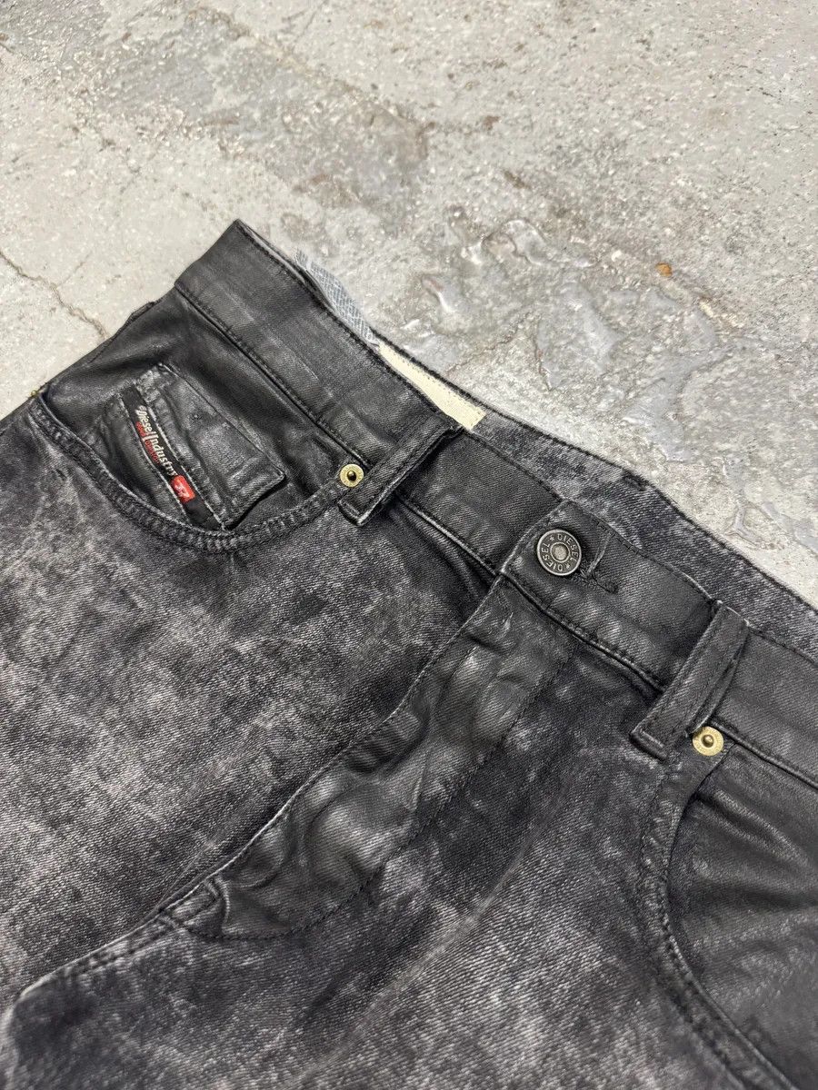 Diesel Diesel Black Bleached Effect Coated Slim Jeans Size US 33 - 10 Thumbnail