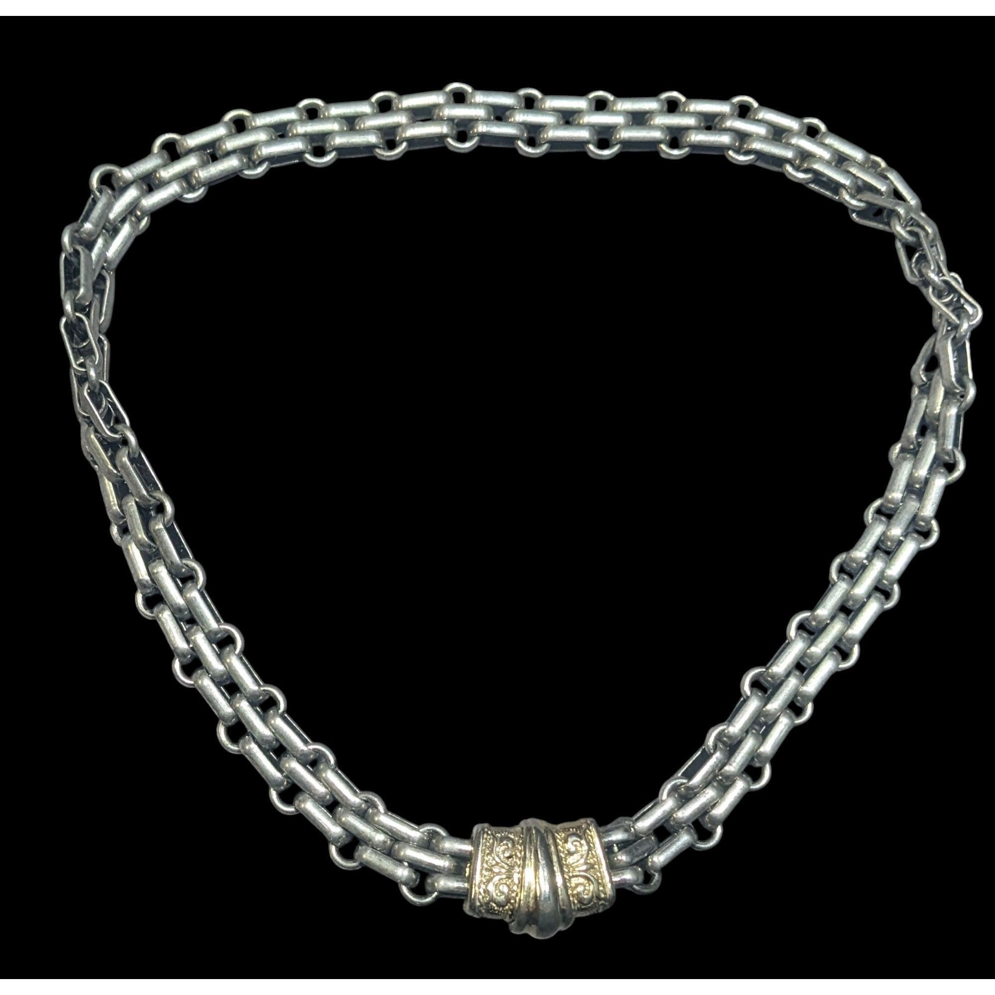 Other Unique Chunky Silver Tone Chain Necklace With Magnetic Clasp Size ONE SIZE - 1 Thumbnail