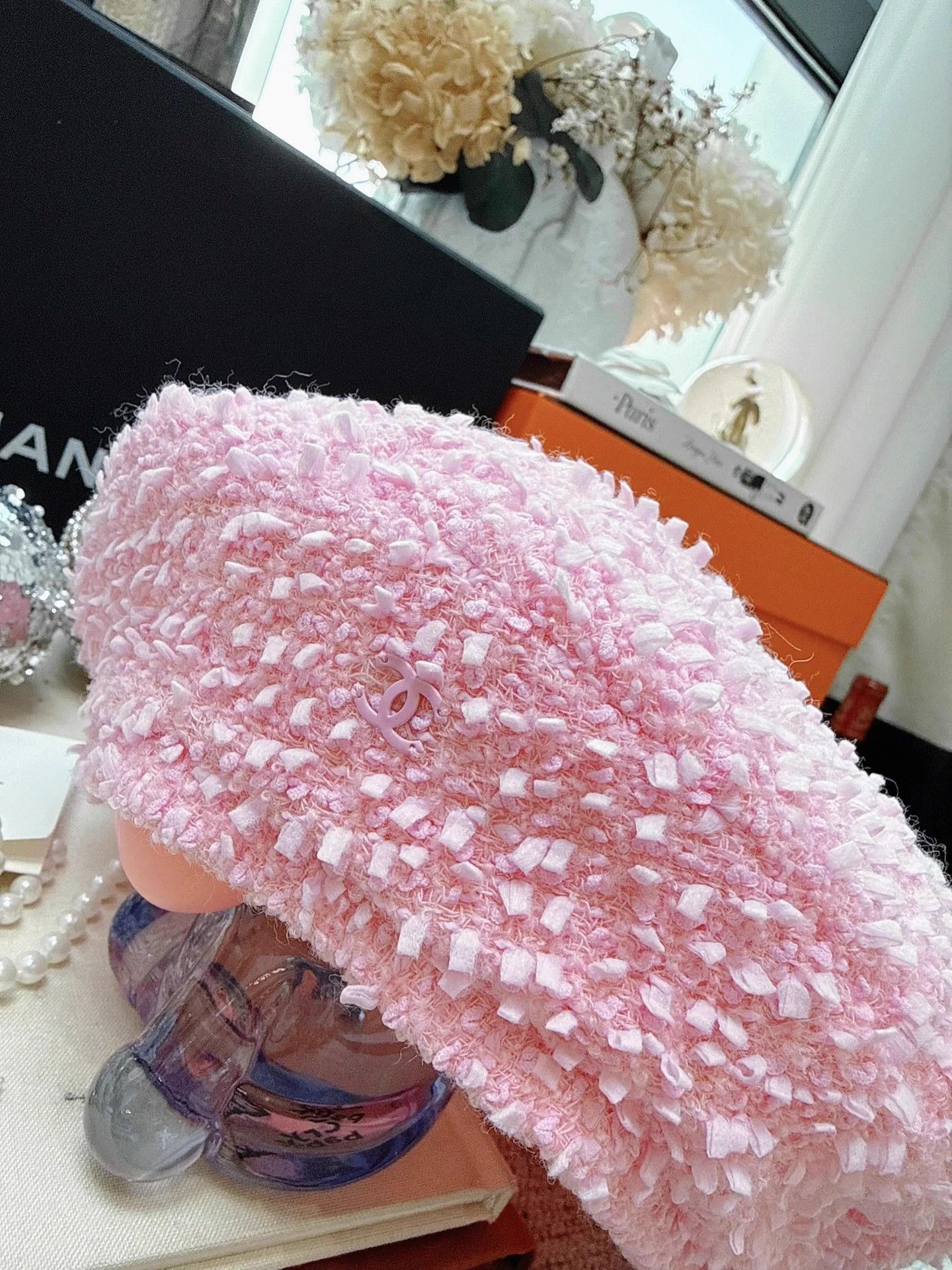 Chanel Chanel 19C Pink Tassel Tweed Beret M Size ONE SIZE - 2 Thumbnail