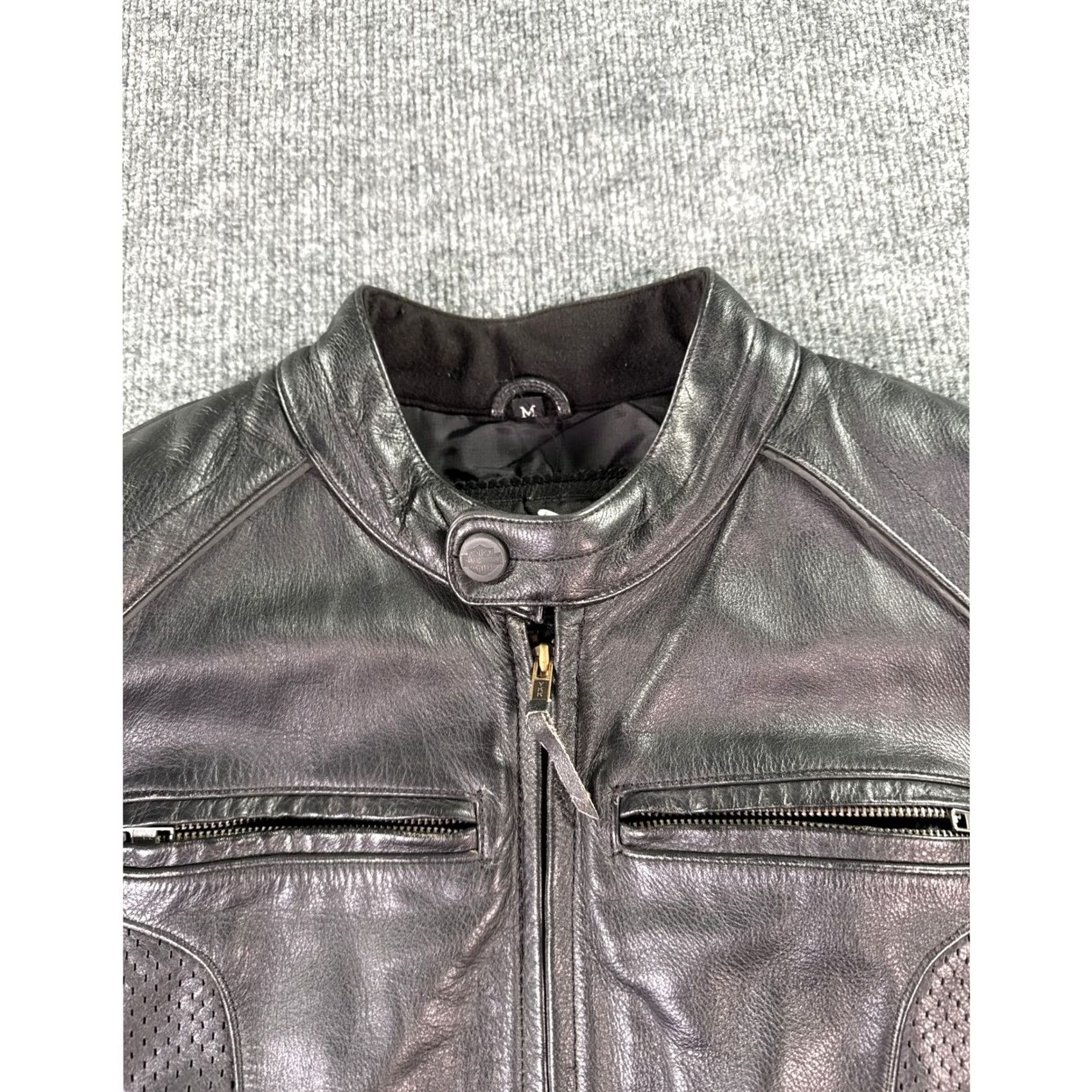 Harley Davidson Harley-Davidson Motorcycle Jacket Mens Medium Black Leather Perforated Paded Size US M / EU 48-50 / 2 - 2 Thumbnail