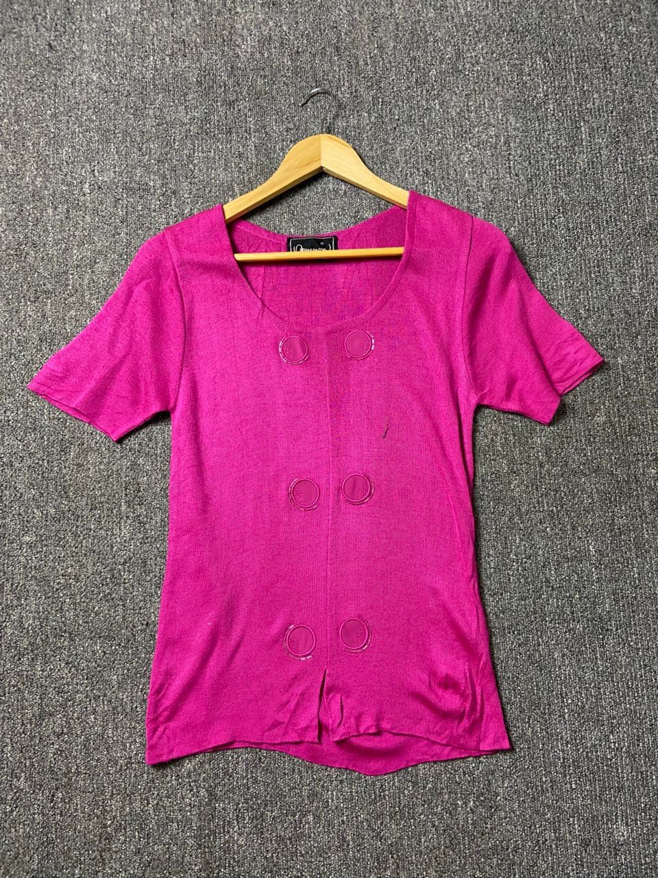 Japanese Brand Italy Brand Knitted Short Sleeve Blouse (191) Size XXS / US 00 / IT 34 - 1 Thumbnail