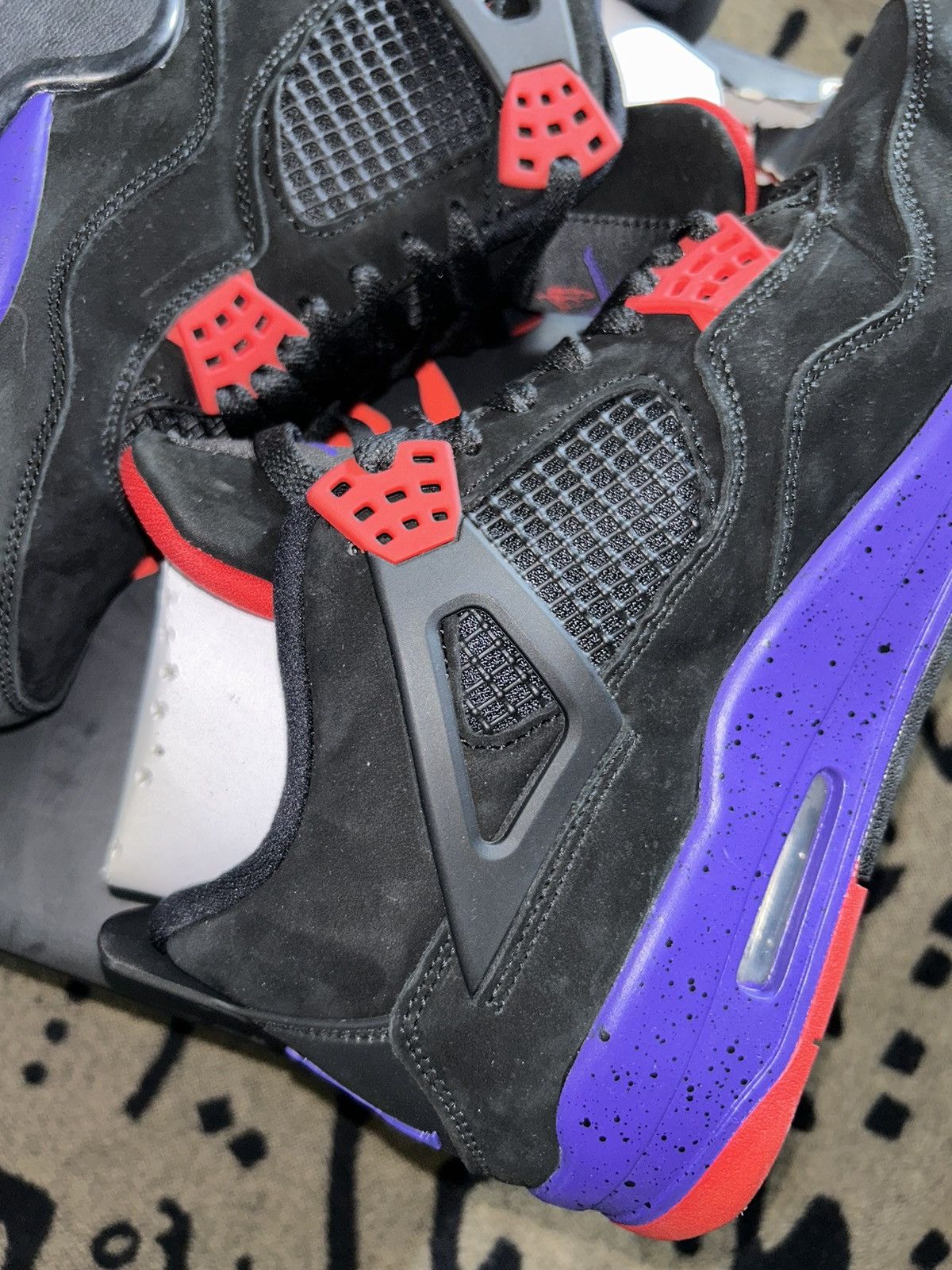 Jordan Brand 2019 Air jordan IV 4 “Drake Edition” Raptors Size US 9.5 / EU 42-43 - 3 Thumbnail