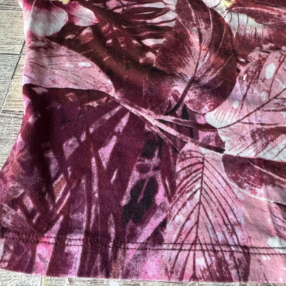 Guess Guess, Floral, Mock Neck Cropped Top Size M / US 6-8 / IT 42-44 - 5 Thumbnail