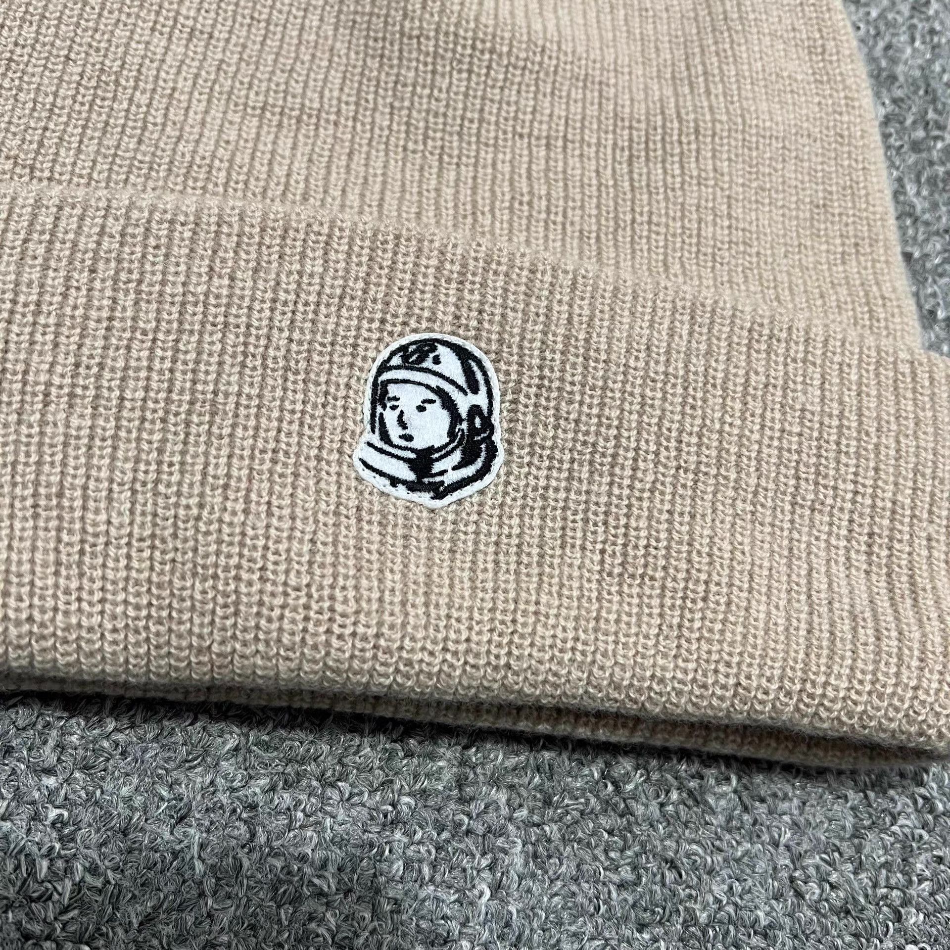 Billionaire Boys Club BBC US Classic Head Embroidered Knitted Beanie。 Q7 Size ONE SIZE - 3 Thumbnail
