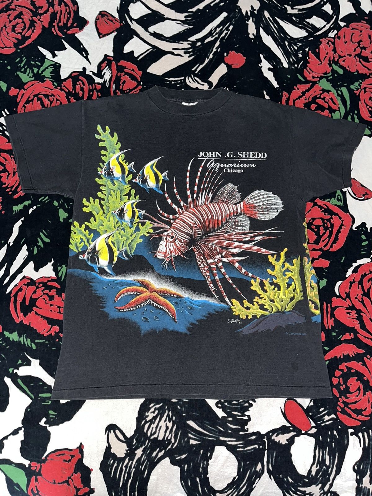 Other Crazy 90’s Faded Thrashed ERD Underwater Fish Wraparound Tee Size US L / EU 52-54 / 3 - 1 Thumbnail