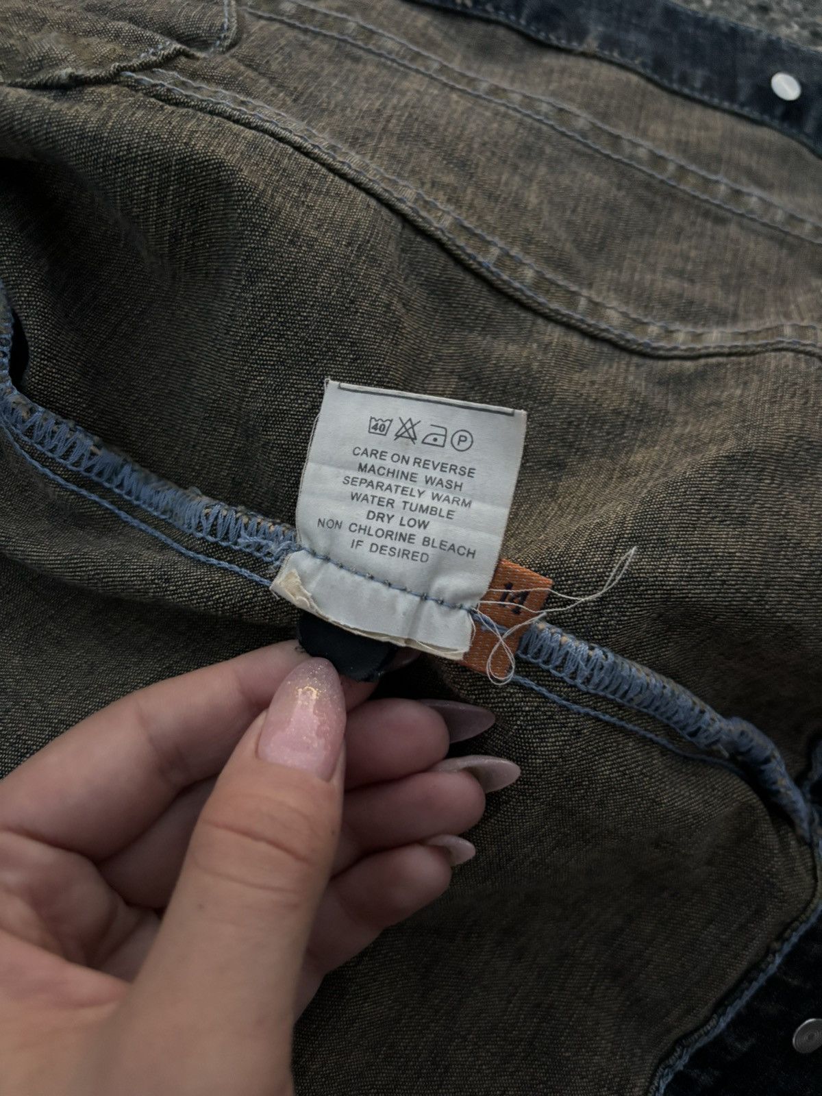 Japanese Brand × Vintage Vintage Designer brand y2k cropped denim jacket Size XL / US 12-14 / IT 48-50 - 8 Thumbnail