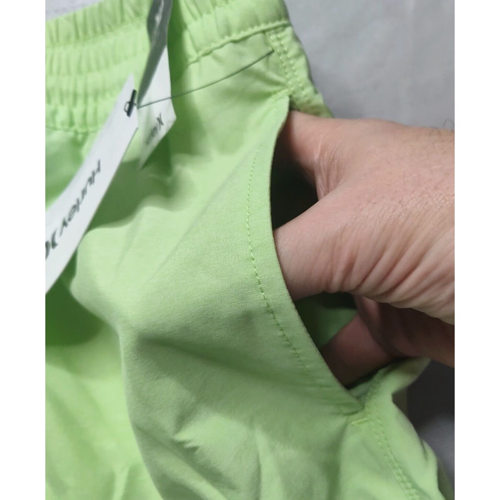 Hurley VINTAGE? Size US 36 / EU 52 - 7 Thumbnail