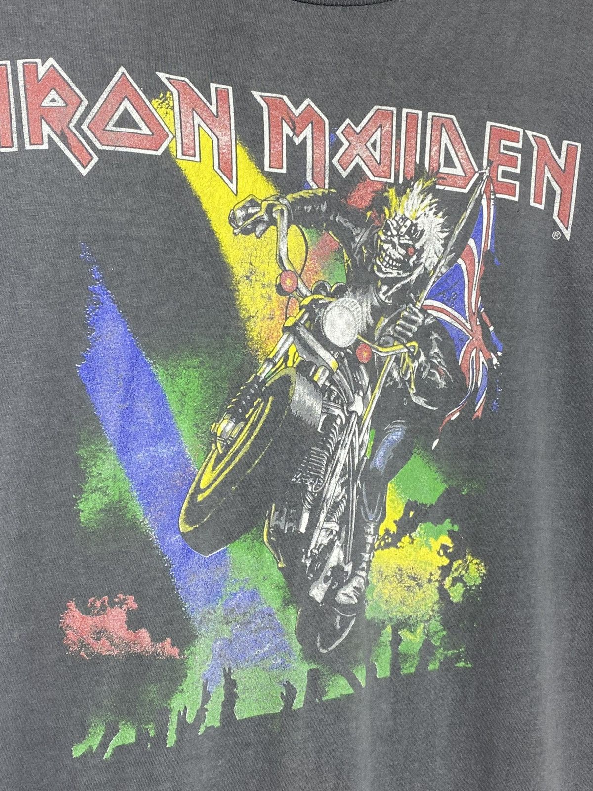Iron Maiden 1988 Iron Maiden England Vintage Rock Band Tour T-Shirt Tee Size US L / EU 52-54 / 3 - 6 Thumbnail