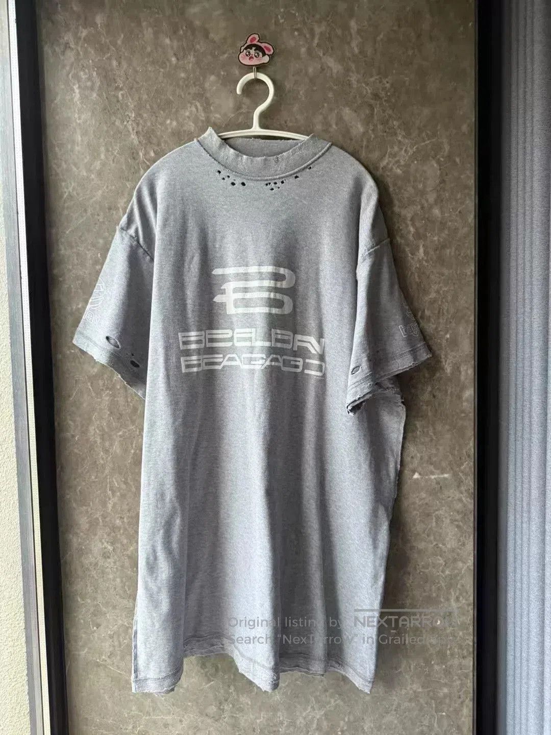 Balenciaga Balenciaga AI Distressed Short. Size US S / EU 44-46 / 1 - 1 Thumbnail
