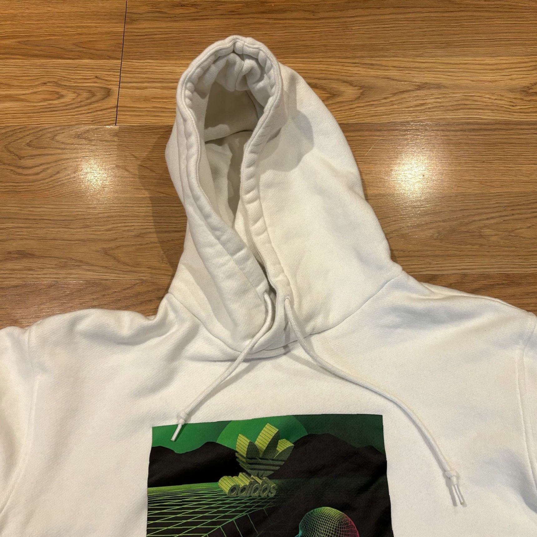 Vintage Adidas Originals 3D Graphic Sweatshirt Hoodie White Green Men’s Size Large Size US L / EU 52-54 / 3 - 6 Thumbnail