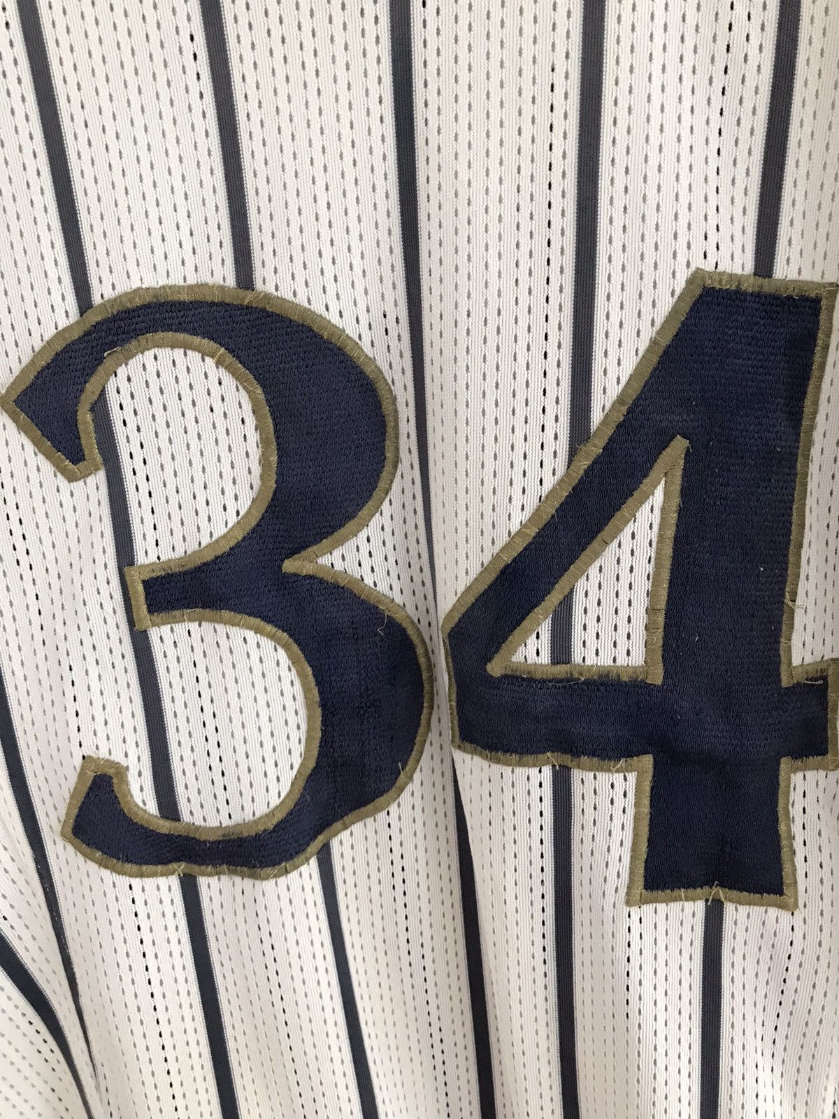 Mizuno Vintage Mizuno F Tokyo Japanese Baseball Jersey #34 Size US L / EU 52-54 / 3 - 12 Thumbnail