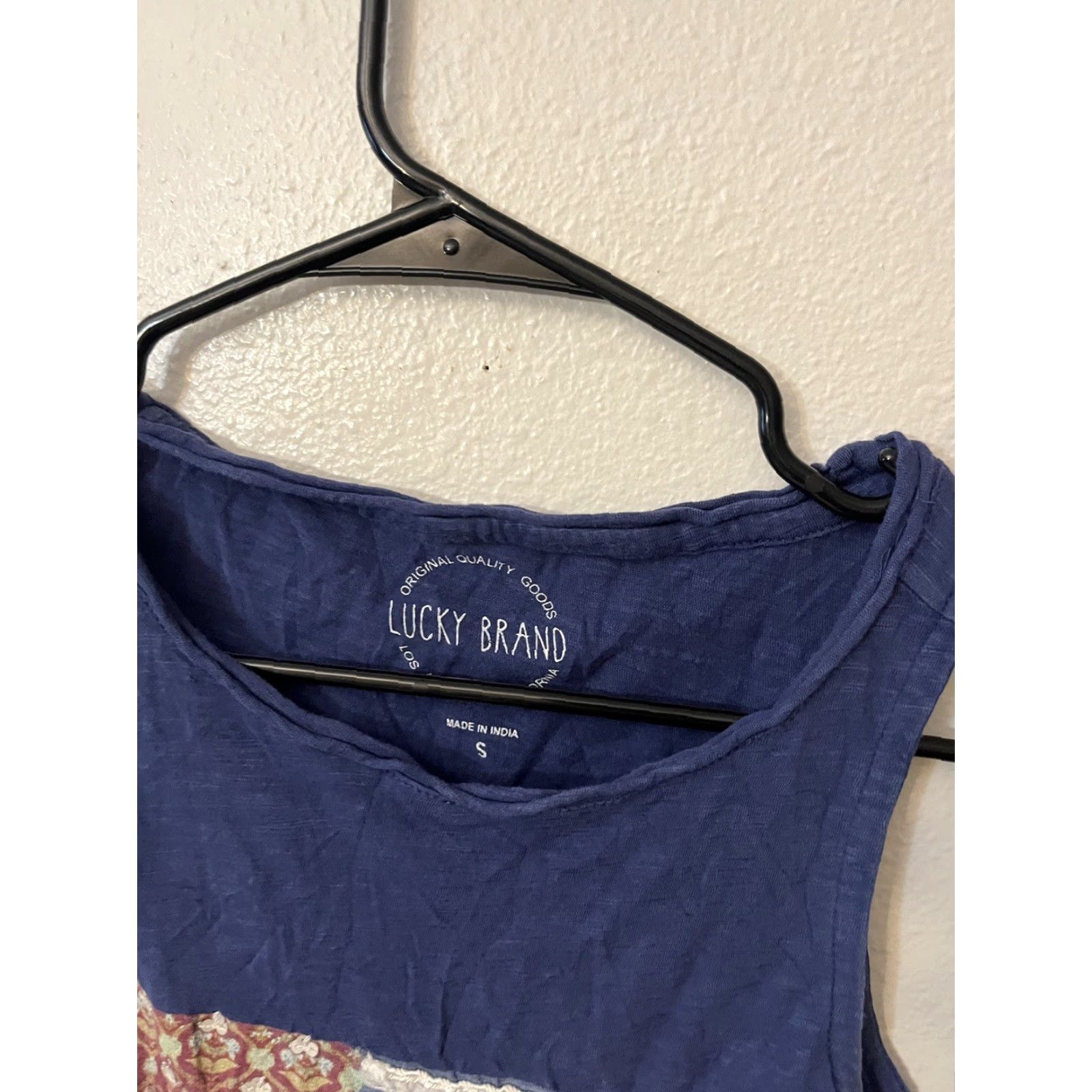 Lucky Brand Lucky Brand Tank Top Women Sleeveless Embroidered & Sequin Rug Flag 100% Cotton Size S Blue Polo Crew Neck Casual Shirt - Ladies Size S / US 4 / IT 40 - 2 Thumbnail