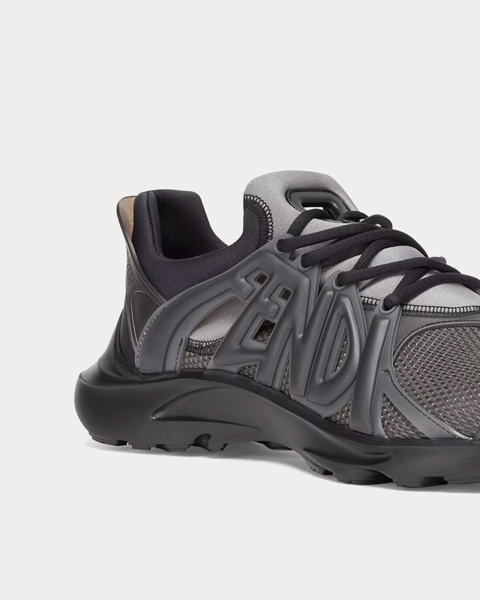 Fendi o1w1db10725 7E1667 Fendi Tag Low-Top Sneakers in Black/Grey Size US 11 / EU 44 - 4 Thumbnail