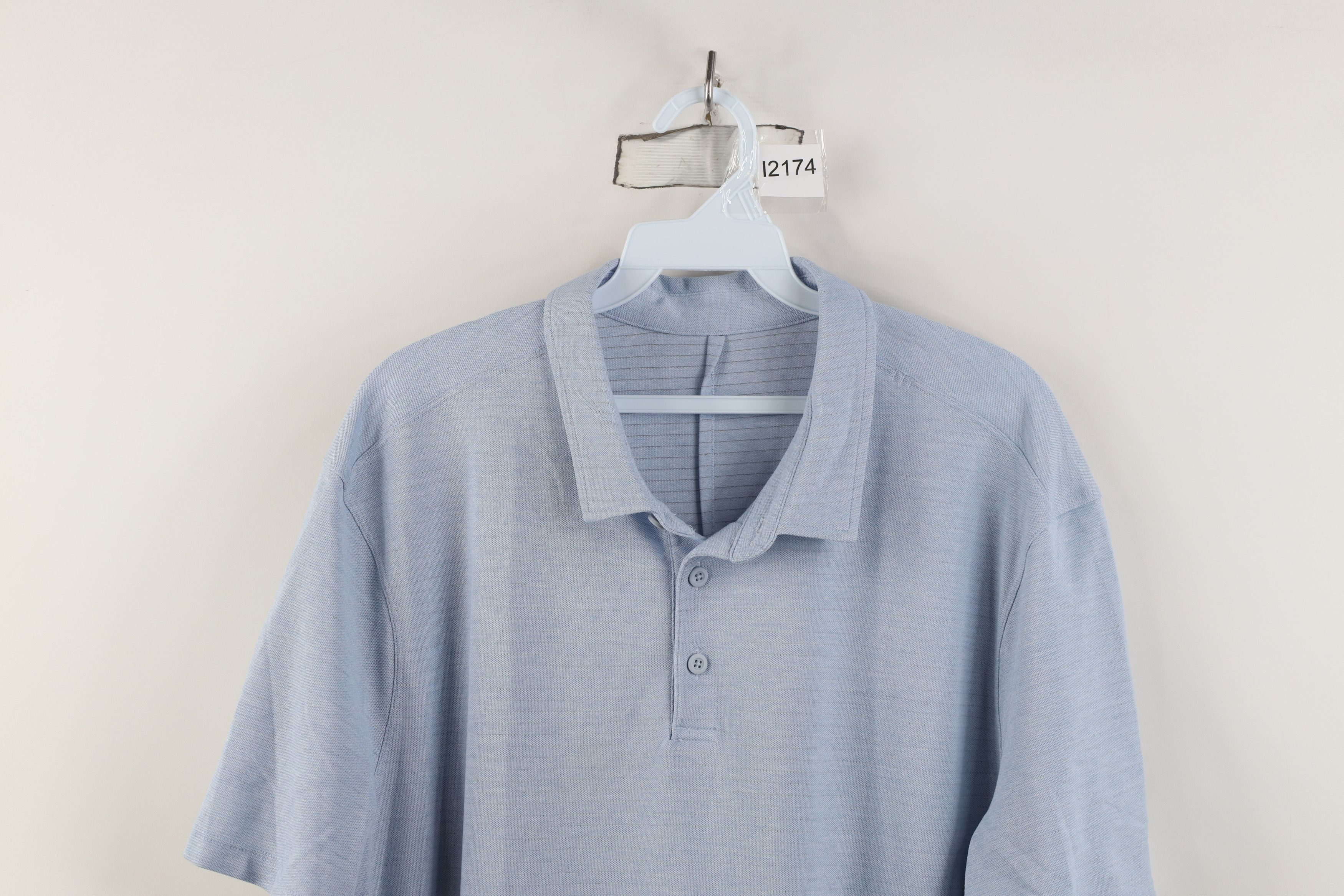 Lululemon Lululemon Tech Striped Knit Collared Golf Polo Shirt Blue Size US XL / EU 56 / 4 - 2 Thumbnail