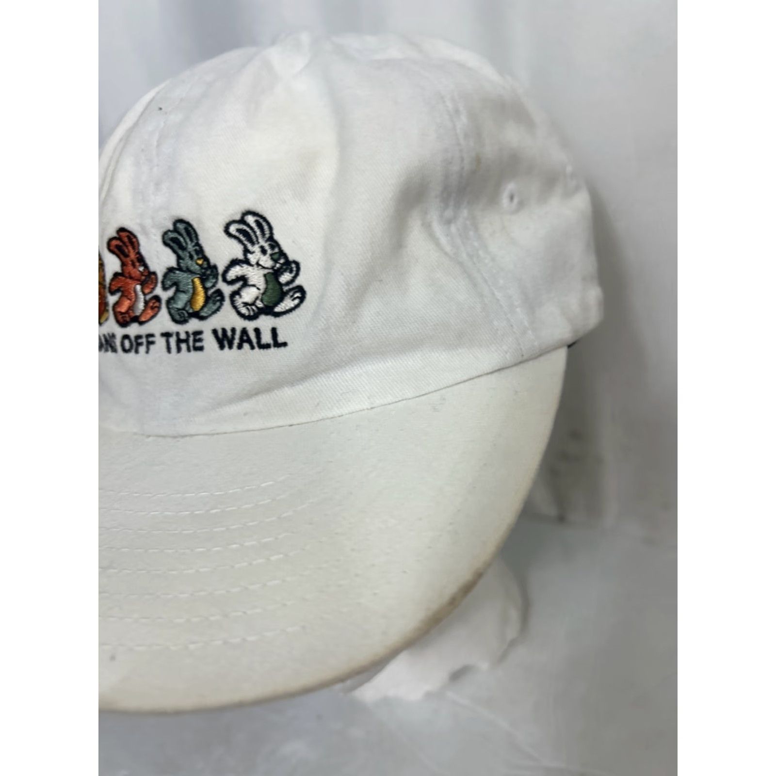 Vans VANS Peace Of Mind Jockey Strapback Hat Dad Hat White Bunnies stains Men Adjustable Cap Size ONE SIZE - 3 Thumbnail
