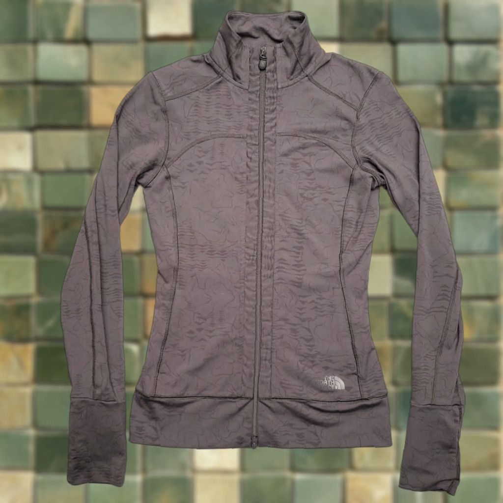 The North Face VINTAGE The North Face Jacket Womens XS Gray Full Zip Vaporwick Performance Nylon Tech Blend Size XS / US 0-2 / IT 36-38 - 1 Thumbnail
