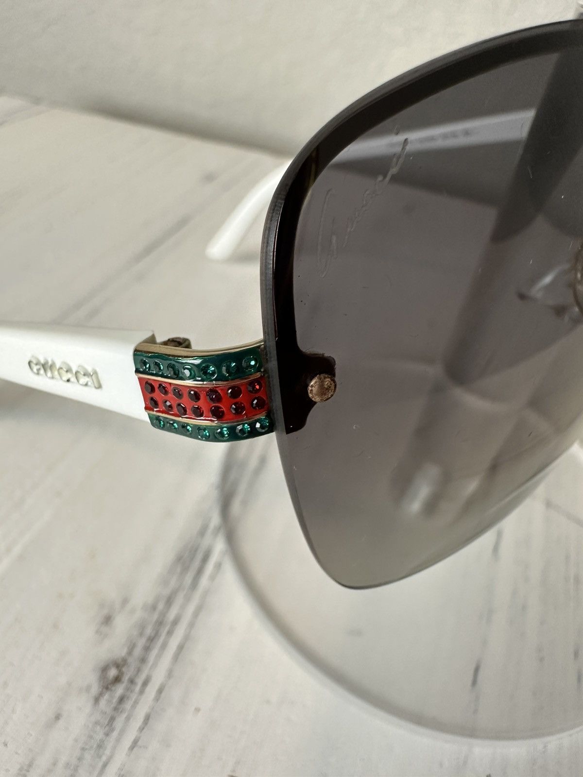 Gucci Gucci Rhinestone Sherry Line Rimless Sunglasses Size ONE SIZE - 4 Thumbnail