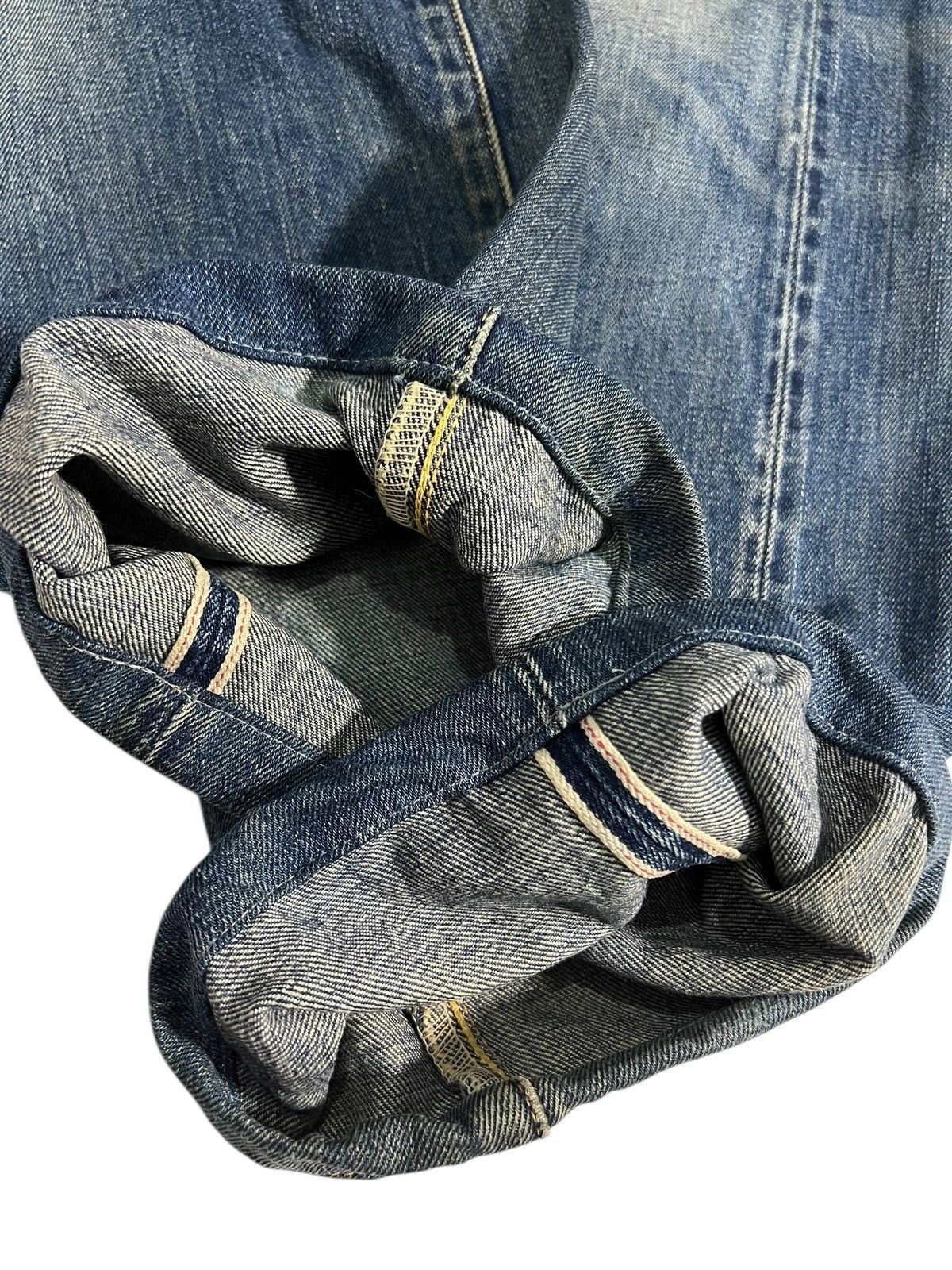 Levi's Vintage Levi’s 501xx Big E Selvedge Distressed Jean Size US 33 - 8 Thumbnail