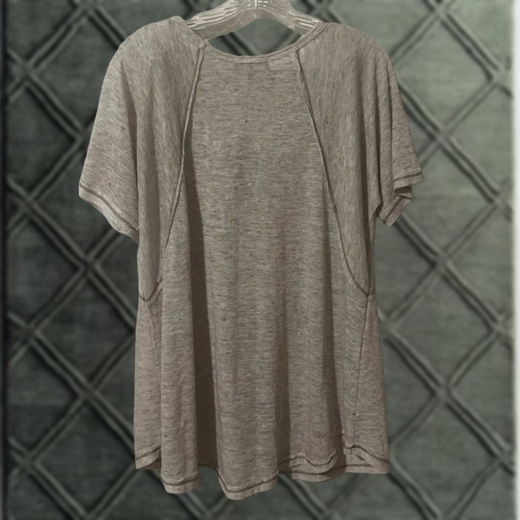 Vintage VINTAGE Young At Heart Los Angeles Shirt L Women Brown V-Neck Short Sleeve Knit Blouse casual 2126 NWT Size L / US 10 / IT 46 - 1 Thumbnail