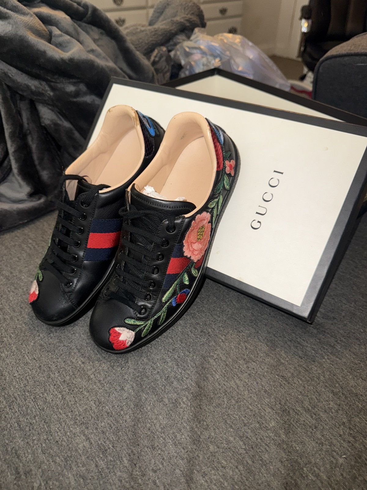 Gucci Ace Embroidered Floral Black Sneakers black