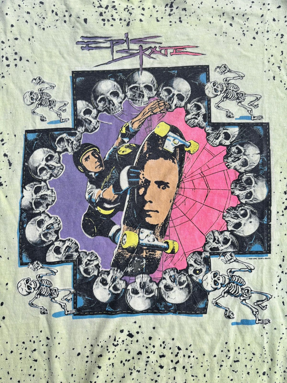 Vintage Rare 80s Epic surf and skate tee Size US L / EU 52-54 / 3 - 6 Thumbnail