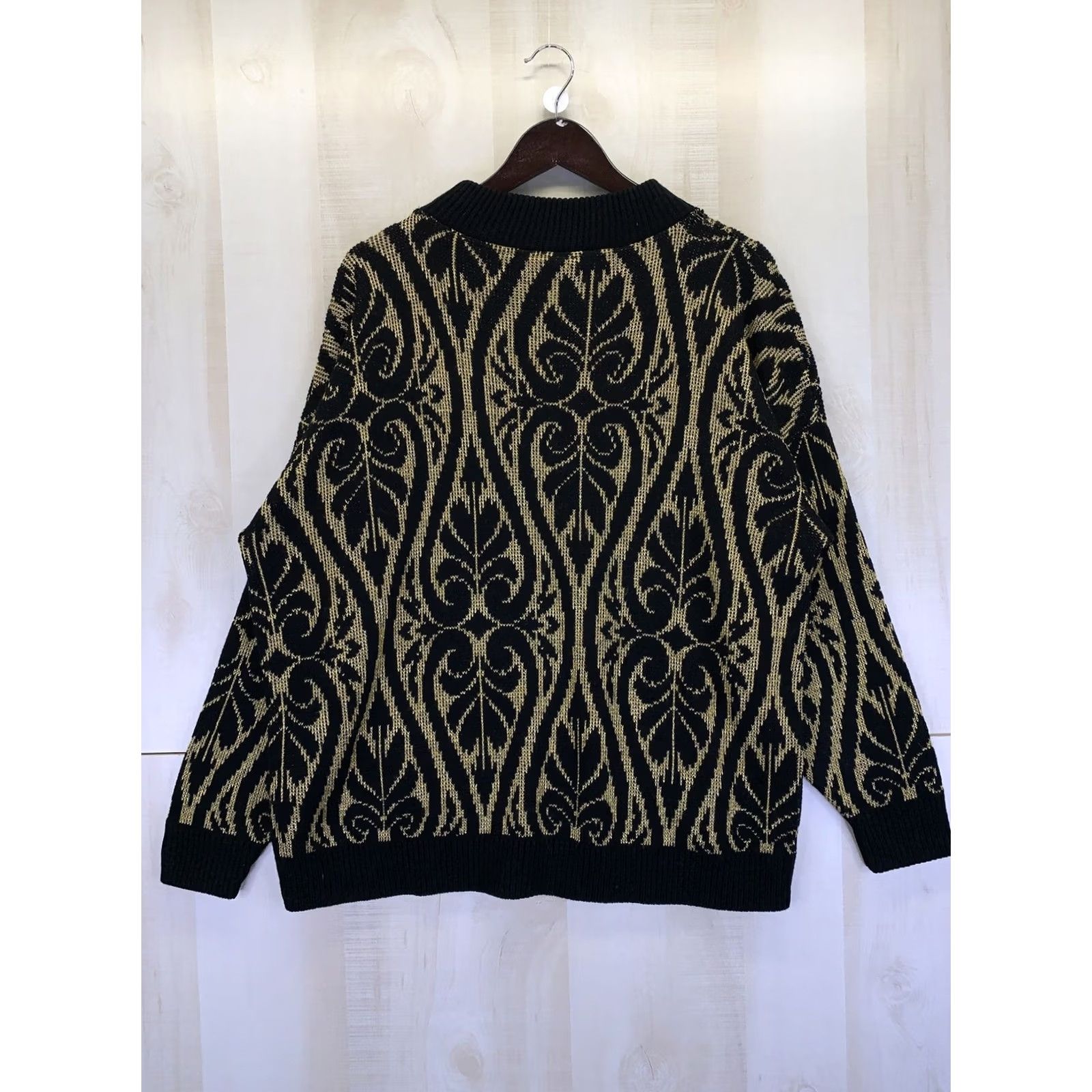 Vintage VINTAGE Fortune Knits Womens Black Glitter Gold Thread Sweater-8441 Size XXL / US 16-18 / IT 52-54 - 4 Thumbnail