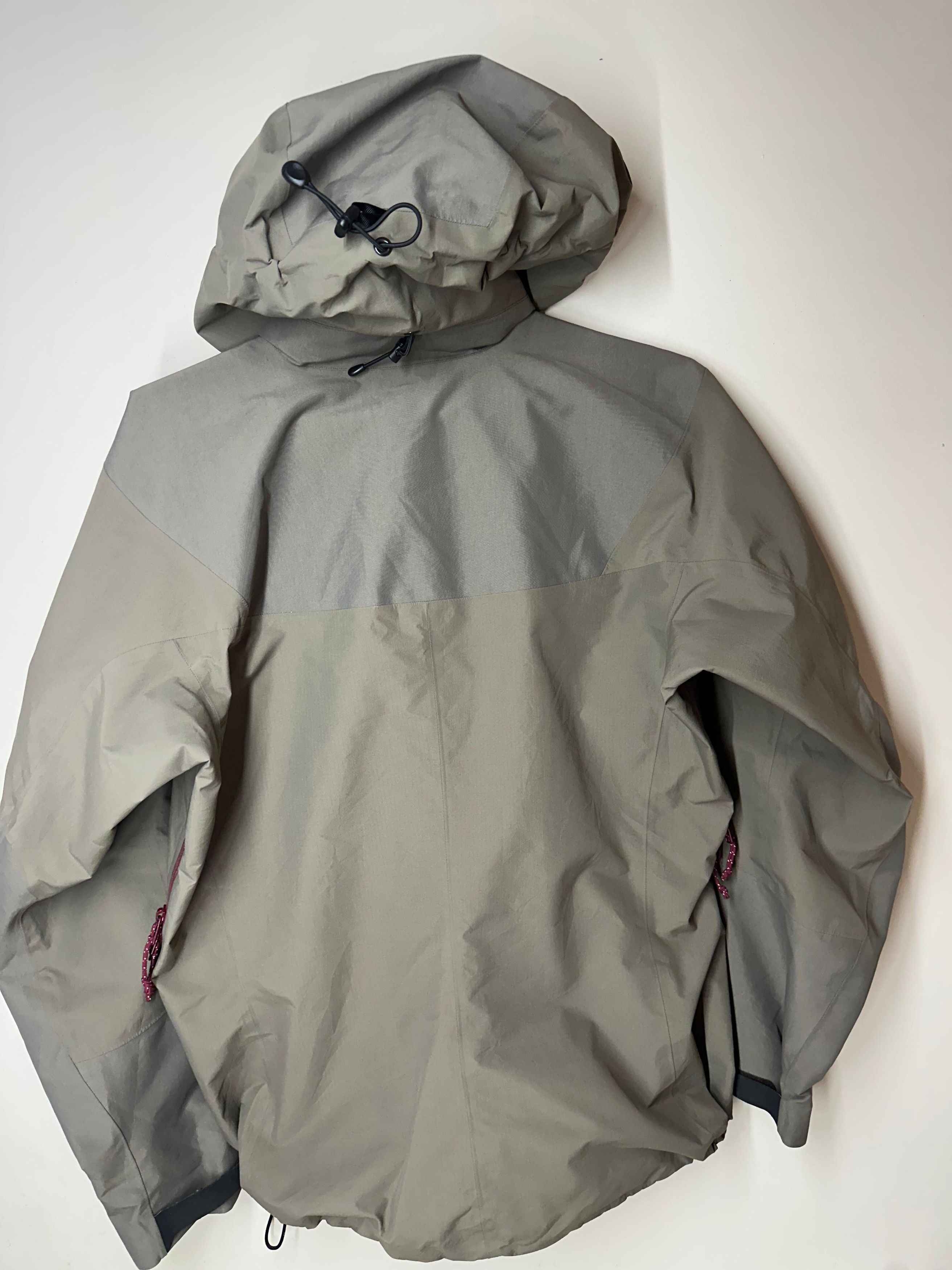Arc'teryx Arcteryx Beta AR Pro Shell Jacket Size M / US 6-8 / IT 42-44 - 8 Thumbnail
