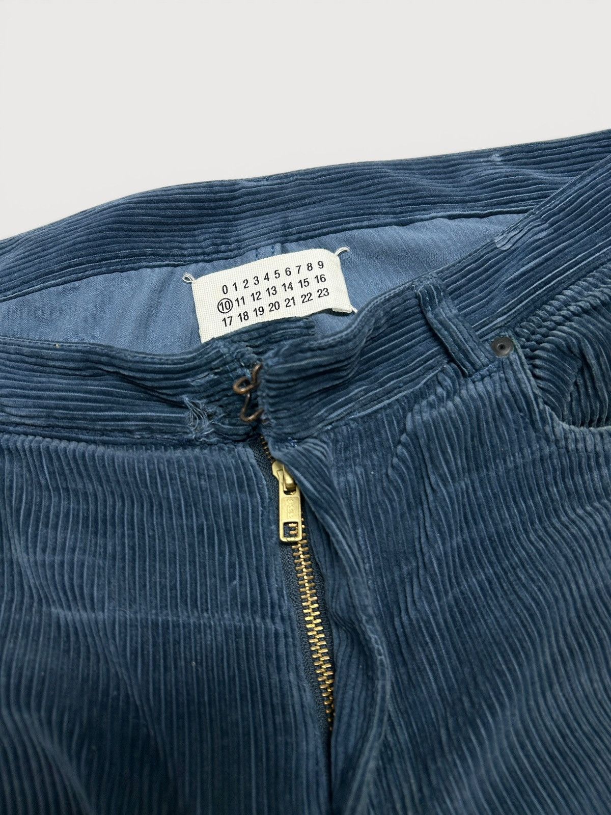 Maison Margiela FW2015 Blue Corduroy Pants Size US 34 / EU 50 - 11 Thumbnail