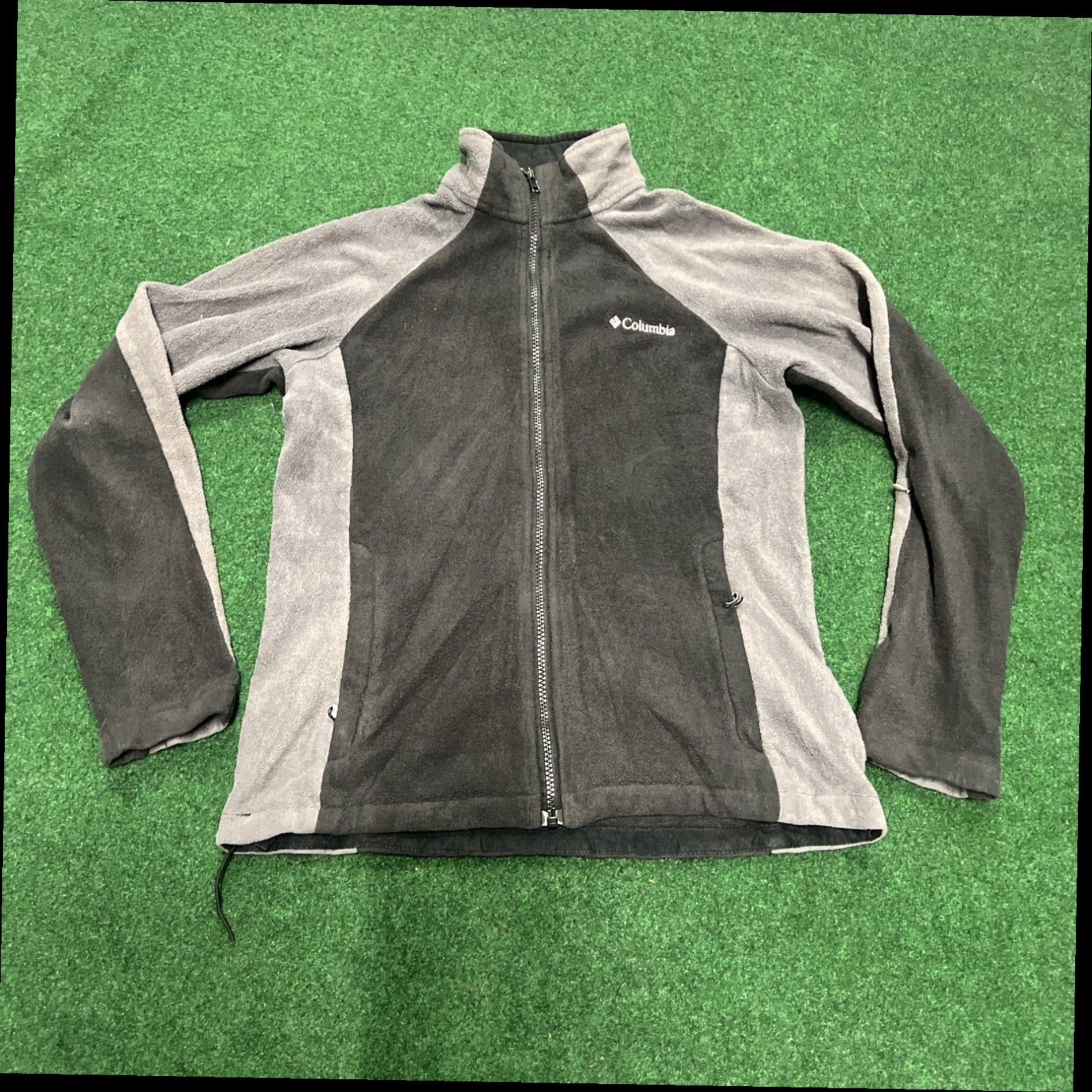 Vintage Columbia Women Gray Front Pockets Long Sleeve Full Zip Fleece Jacket Size M Size M / US 6-8 / IT 42-44 - 1 Thumbnail