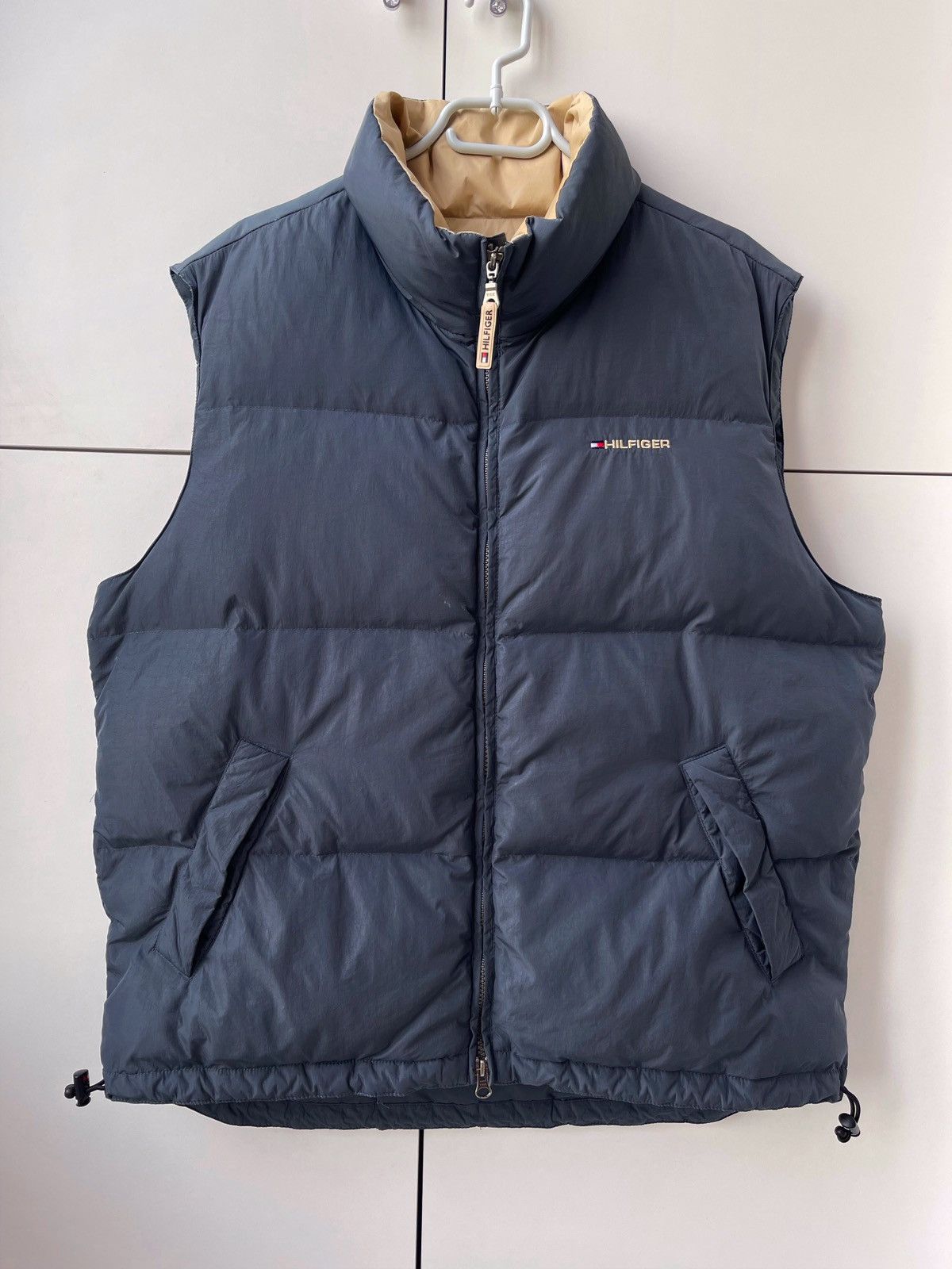 Tommy Hilfiger × Vintage Vintage Y2k Tommy Hilfiger Down Vest Size US L / EU 52-54 / 3 - 1 Thumbnail