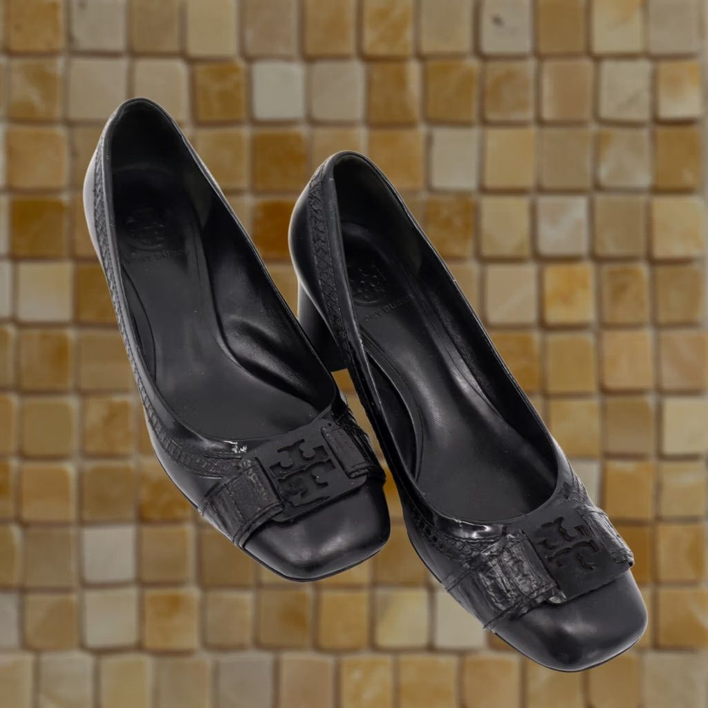 Tory Burch Tory Burch Black Logo Leather Pump Sz 8M Block Heel Square Toe Casual Office Heel Type: Heel Size US 8 / IT 38 - 1 Thumbnail