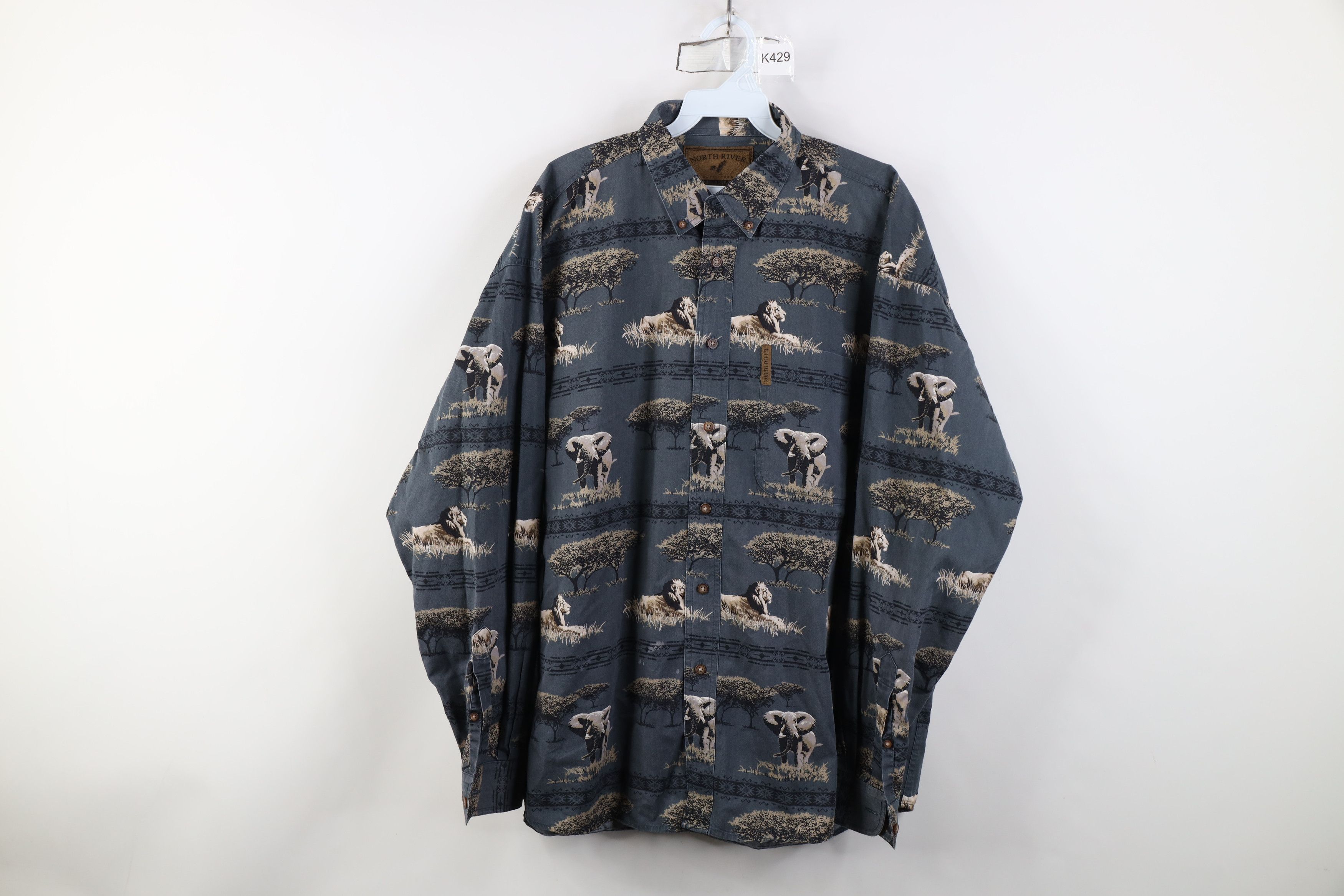 Vintage 90s Streetwear Elephant All Over Print Button Shirt