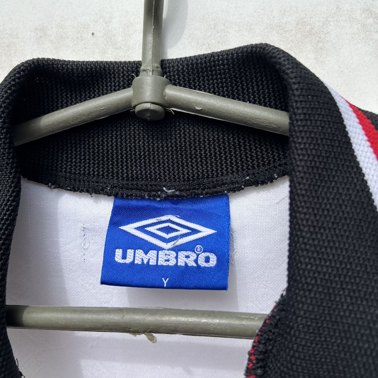 Umbro × Vintage Manchester United 1997-1998 Umbro soccer Jersey Sharp Size US XS / EU 42 / 0 - 8 Thumbnail