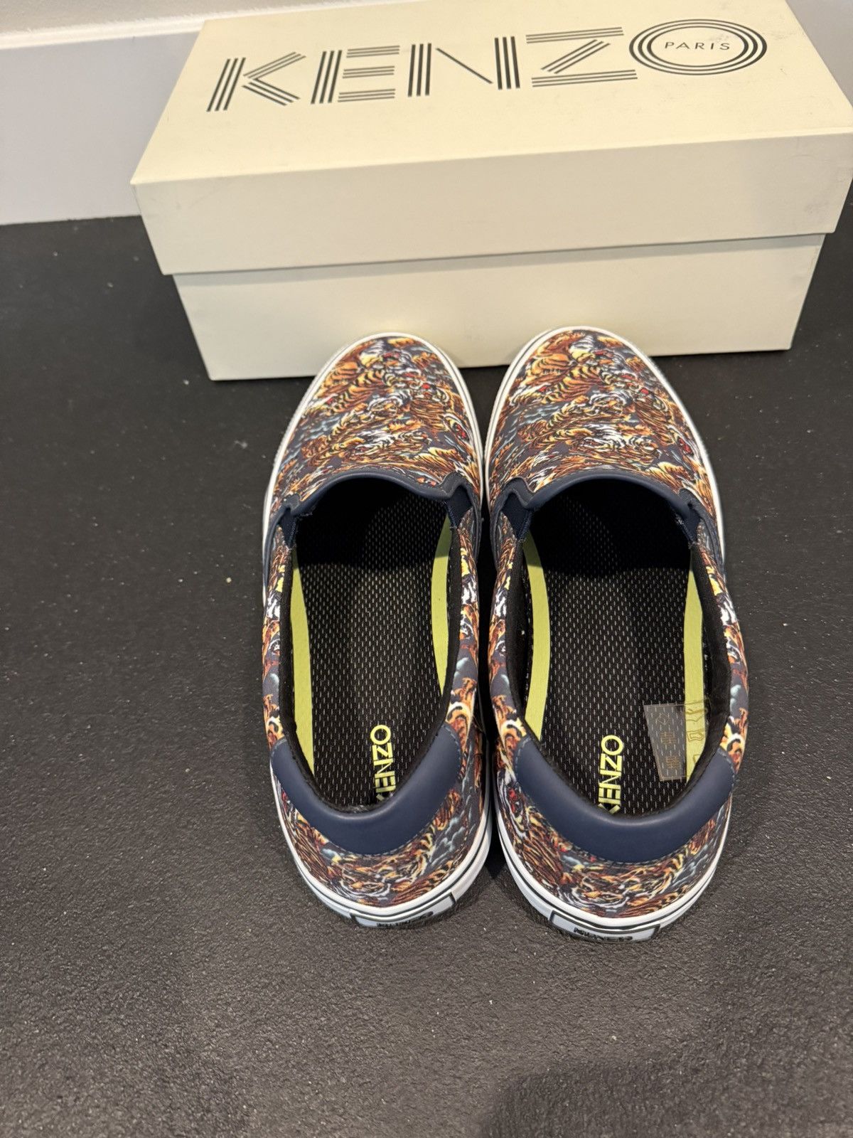 Kenzo Kenzo Paris Velvet E17 Canvas Flying Tiger Slip On Shoes Size US 11.5 / EU 44-45 - 10 Thumbnail